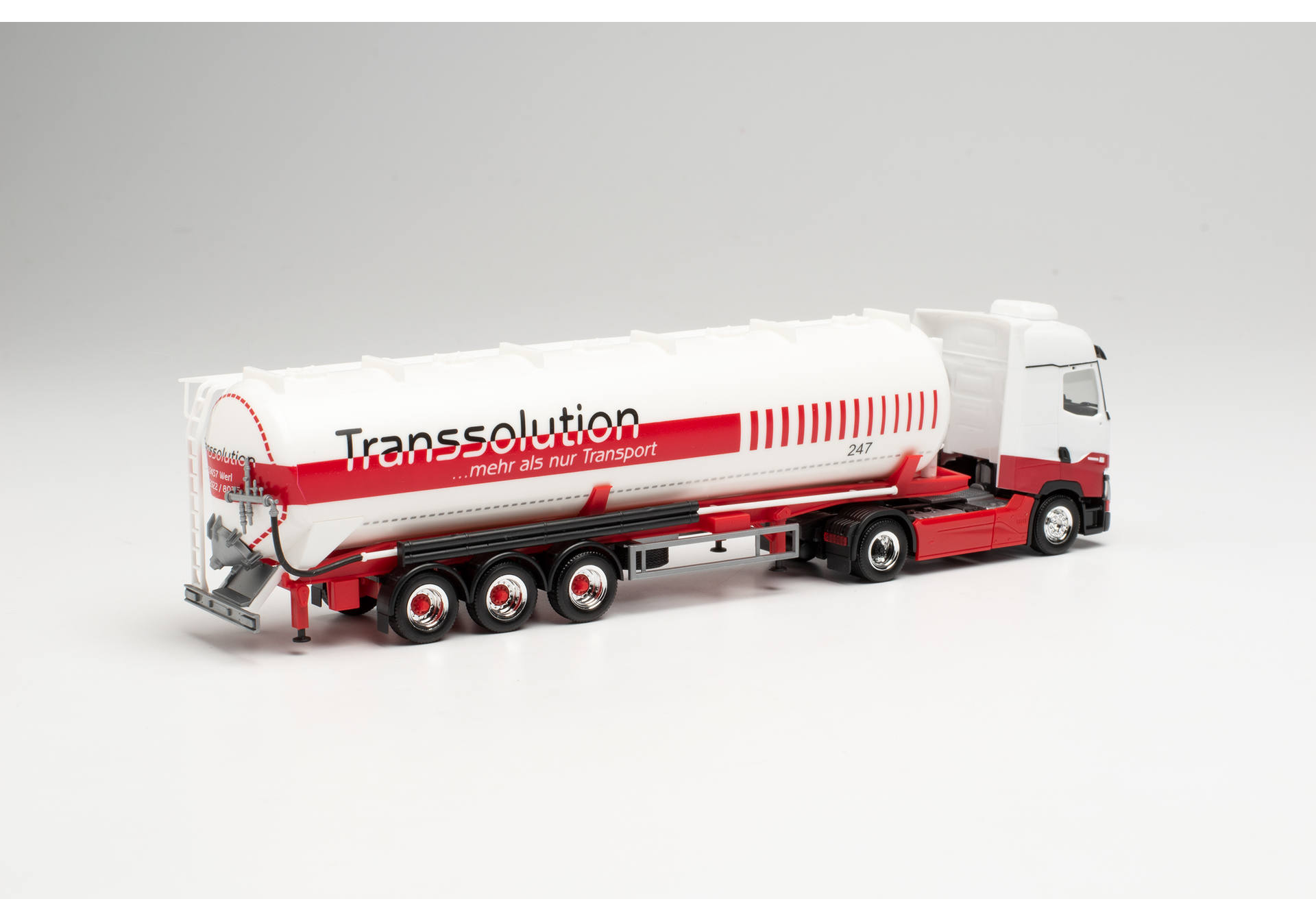 Renault T ADR Silo-Sattelzug „Transsolution“
