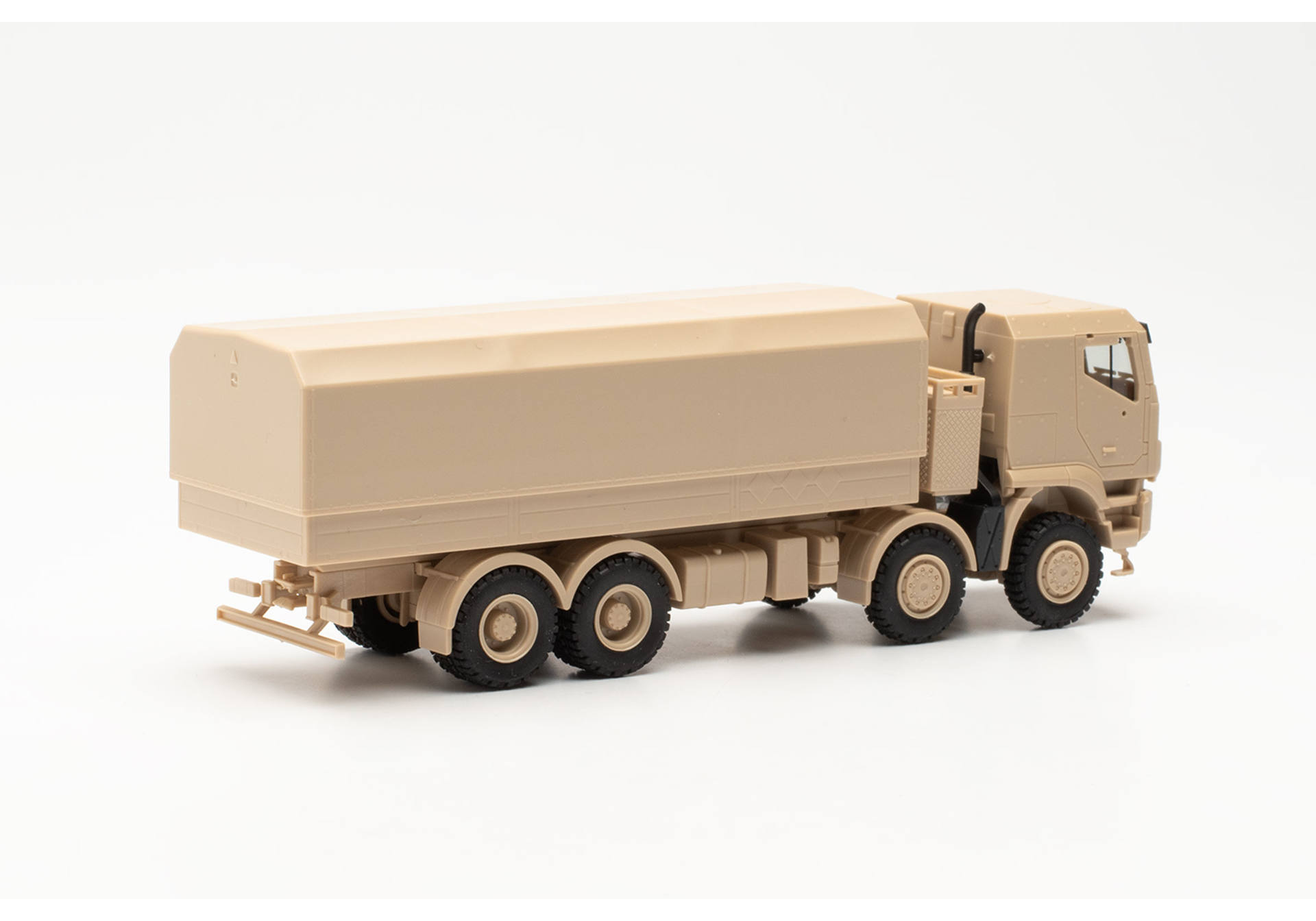 Iveco Trakker 8x8 geschützt Pritschen-LKW sandbeige