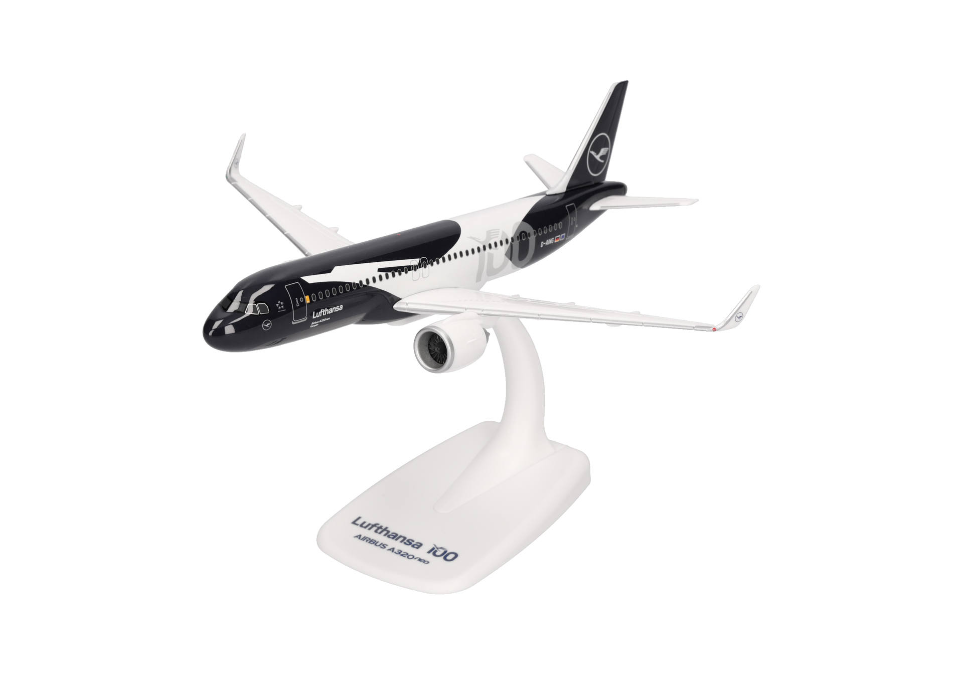 airplane model, Lufthansa aircraft, A320 model, metallic nose, display stand