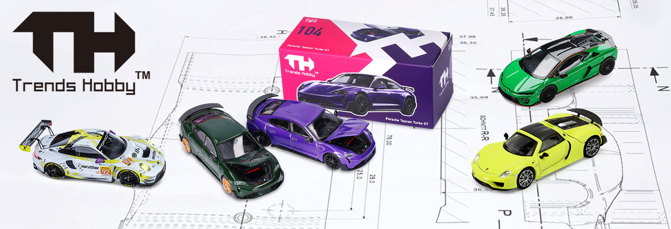 Trends Hobby Logo und 5 verschiedene Racing Cars Modelle auf technischer Bauzeichnung, inklusive eine Verpackung