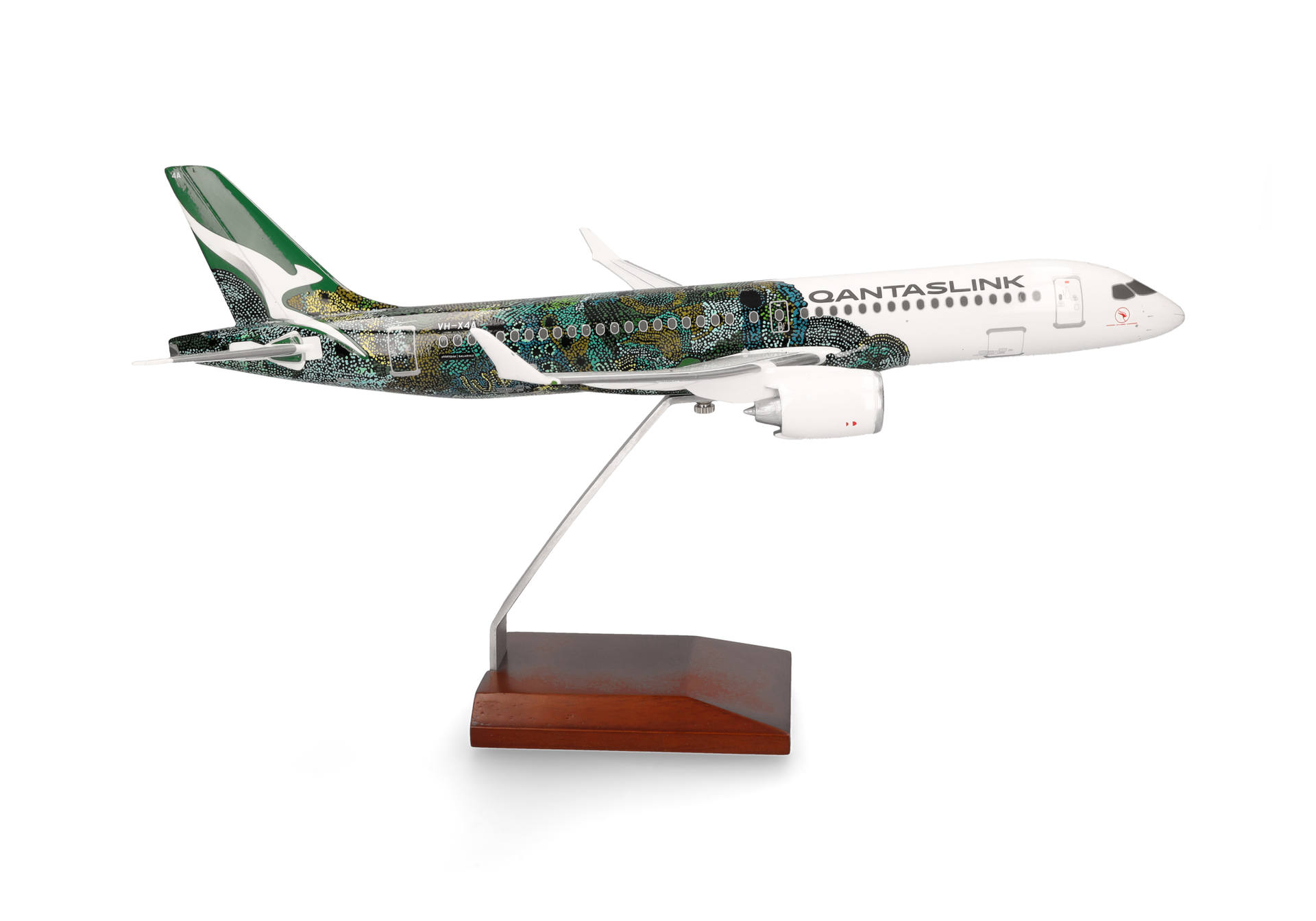 QantasLink Airbus A220-300 - VH-X4A - Flying Art Series / Minyma Kutjara Tjukurpa