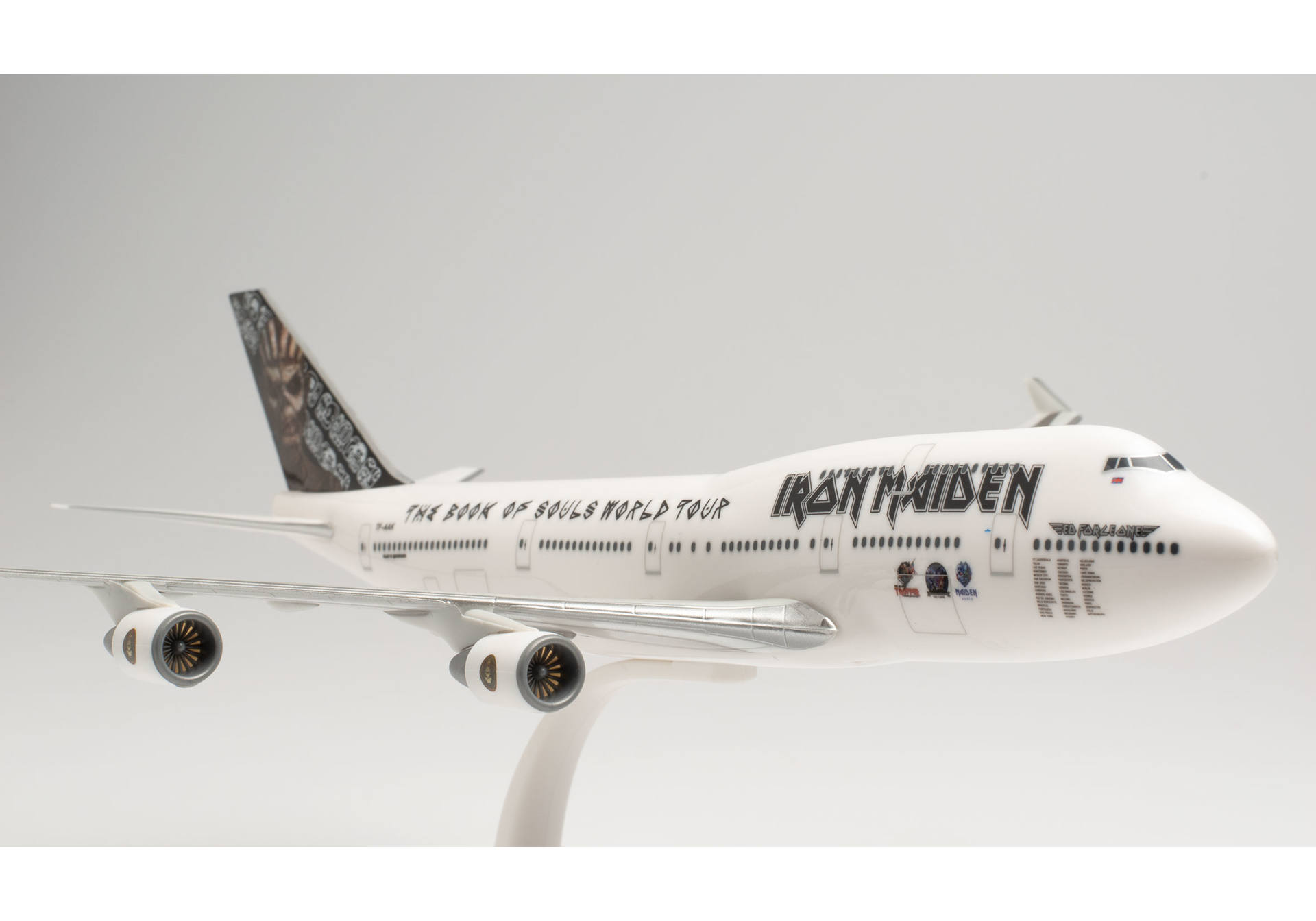 Iron Maiden (Air Atlanta Icelandic) Boeing 747-400 “Ed Force One” - The Book of Souls World Tour 2016 – TF-AAK