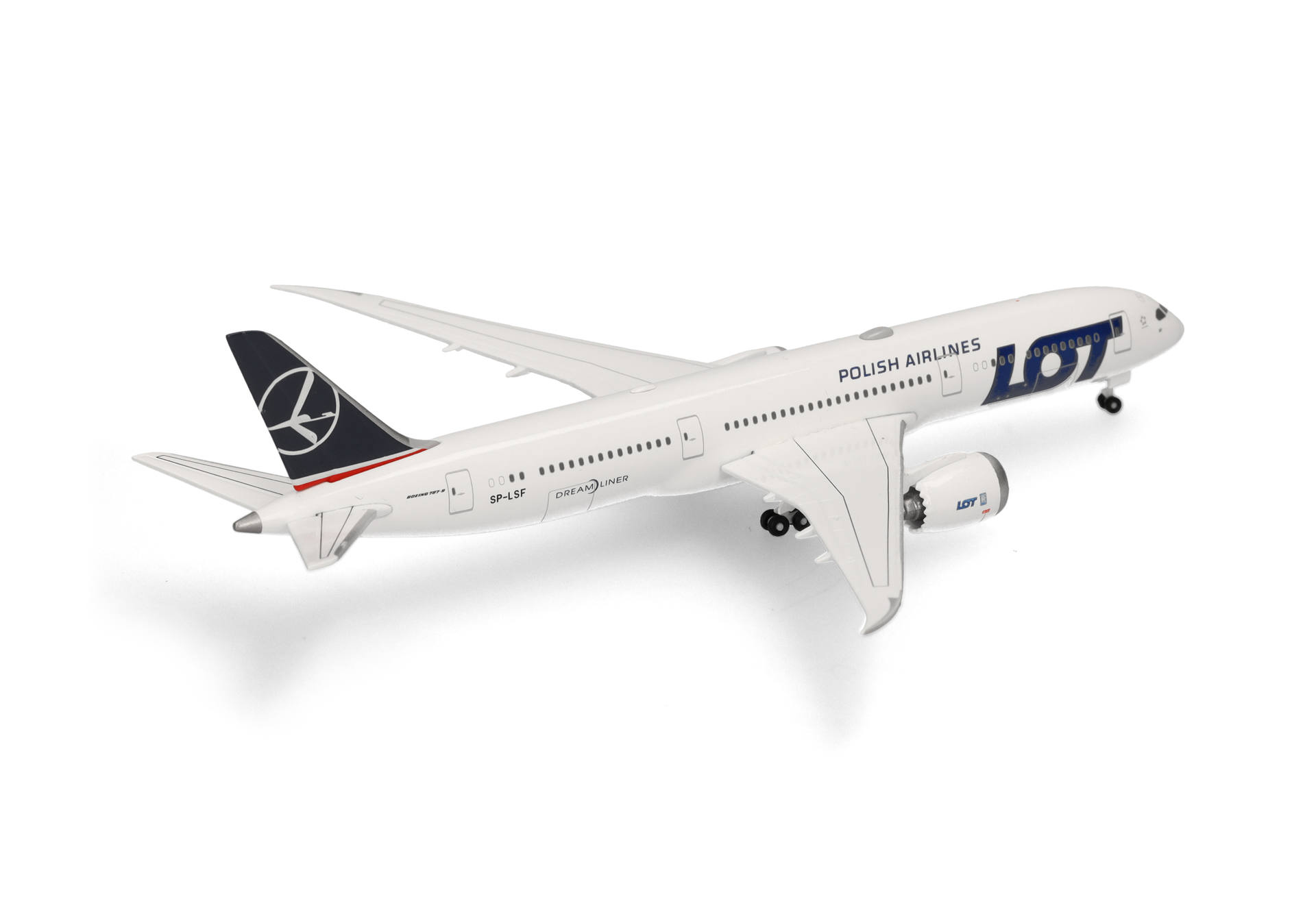 LOT Polish Airlines Boeing 787-9 Dreamliner - SP-LSF