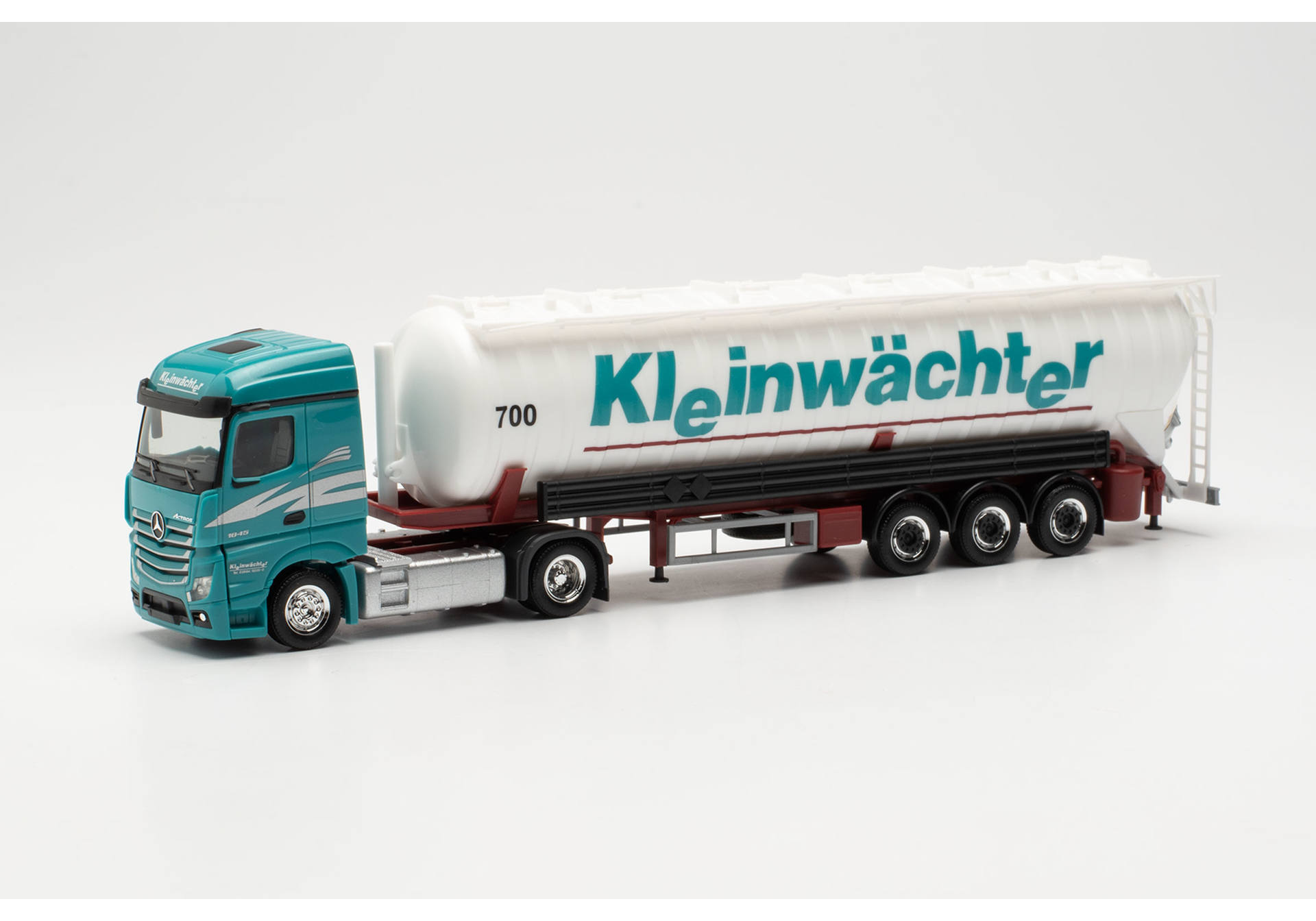 Mercedes-Benz Actros `18 Streamspace suction bulk semitrailer „Kleinwächter“ (Nordrhein-Westfalen/Hallenberg)