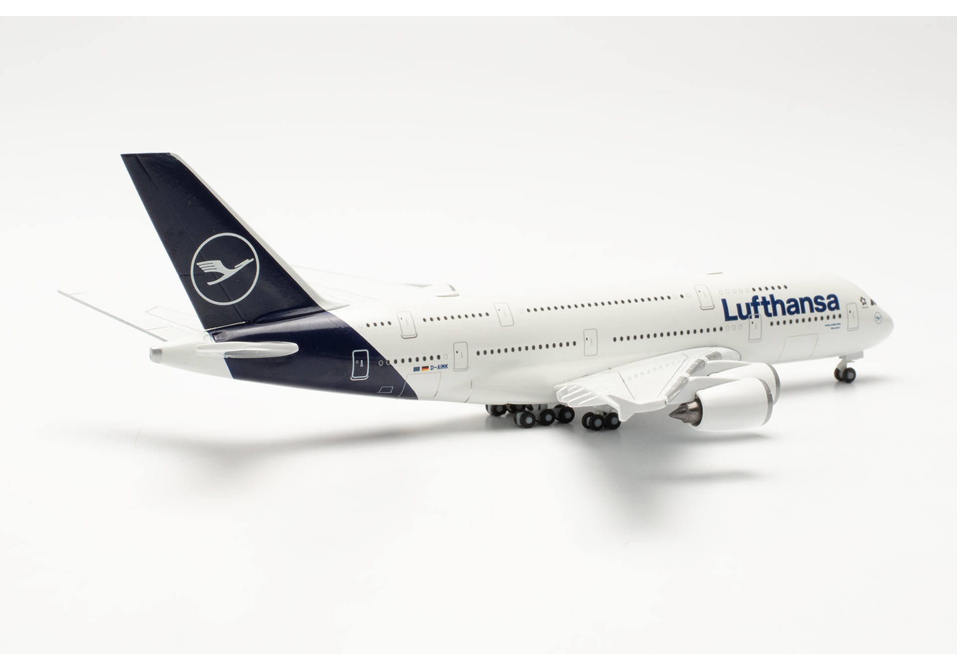 Lufthansa Airbus A380 - D-AIMK