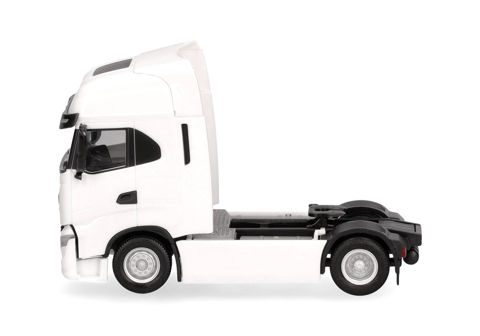Iveco S-Way facelift (MY24) rigid tractor 2axles, white