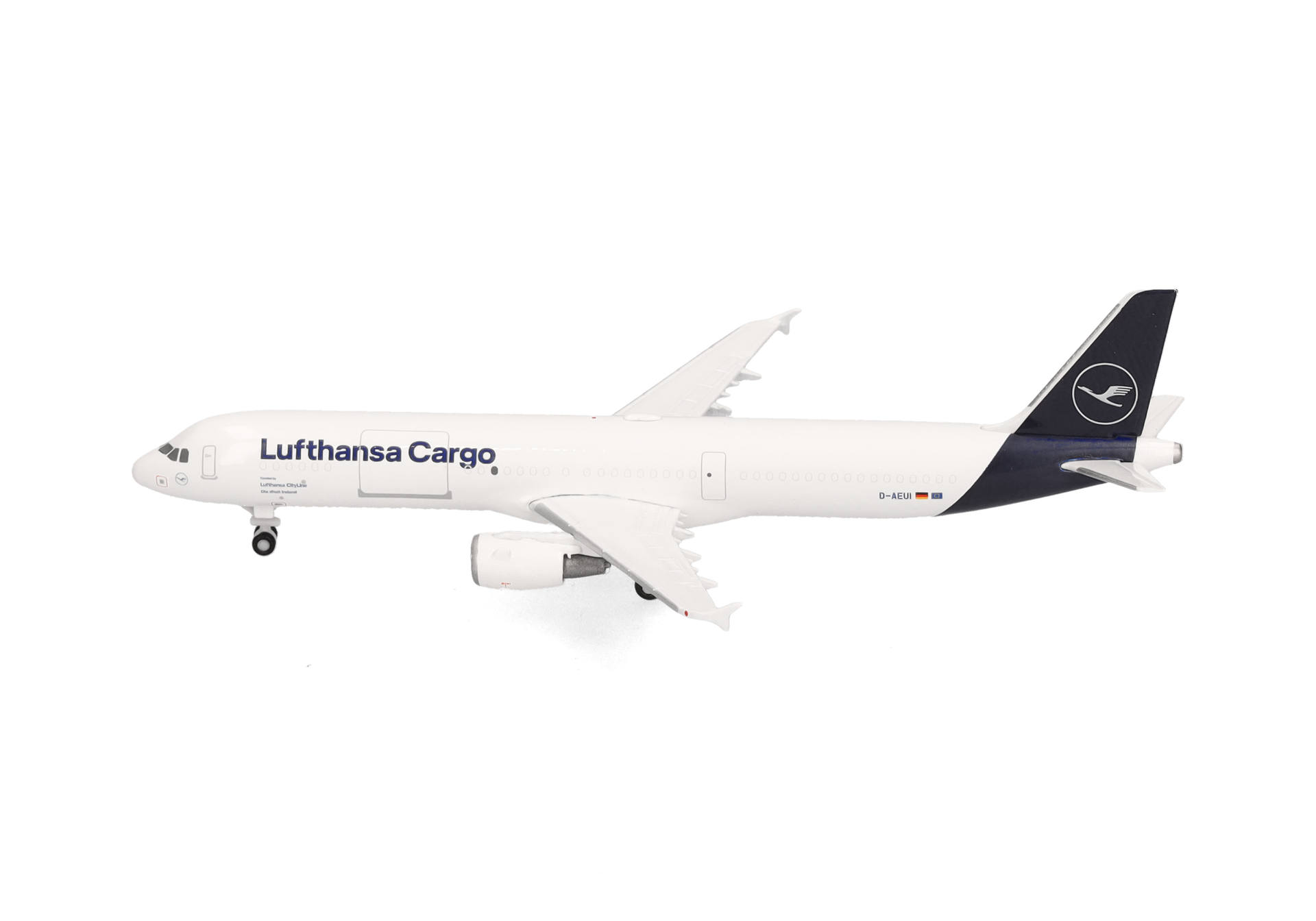 Lufthansa Cargo Airbus A321P2F – D-AEUI