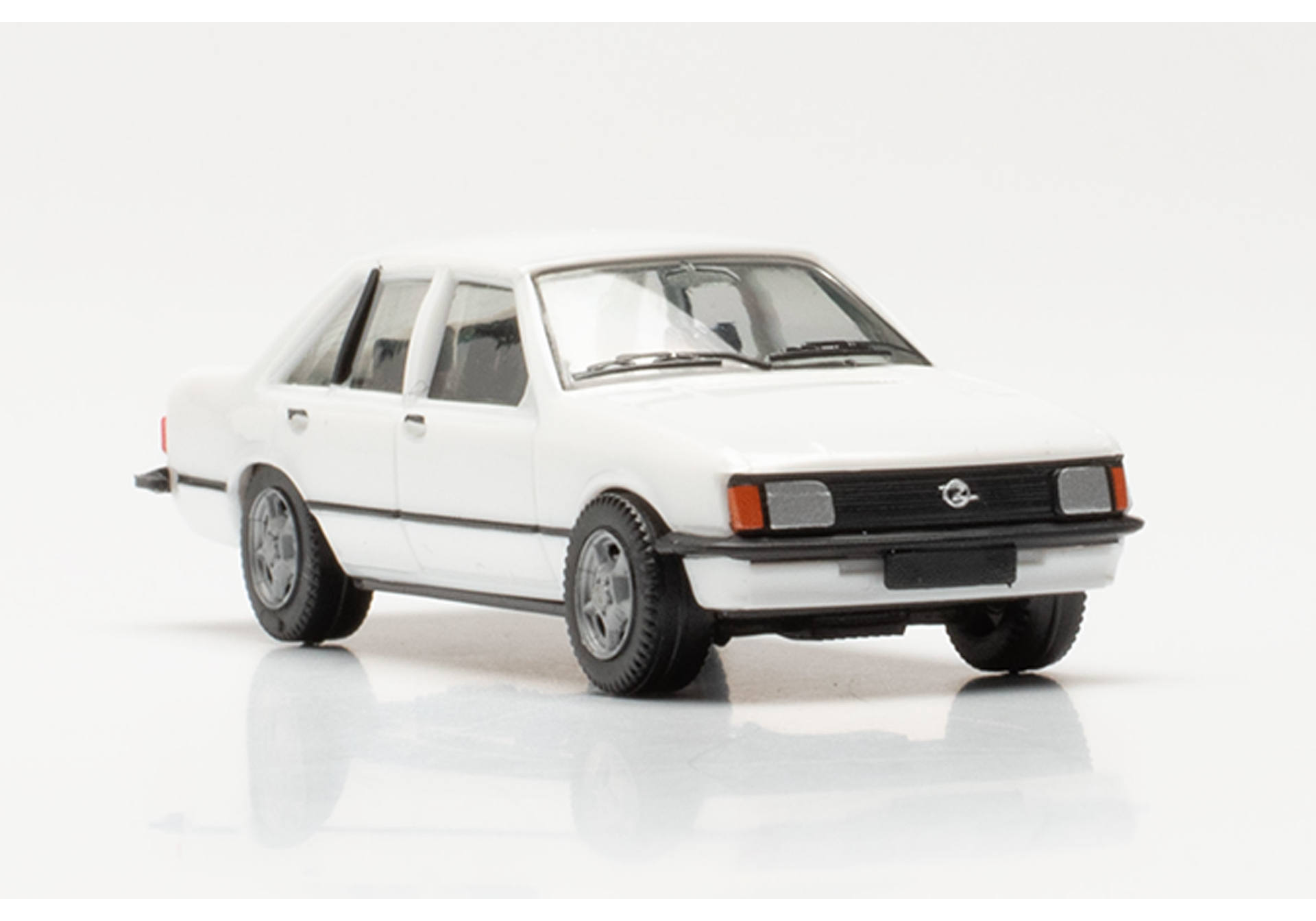 Opel Rekord E, white