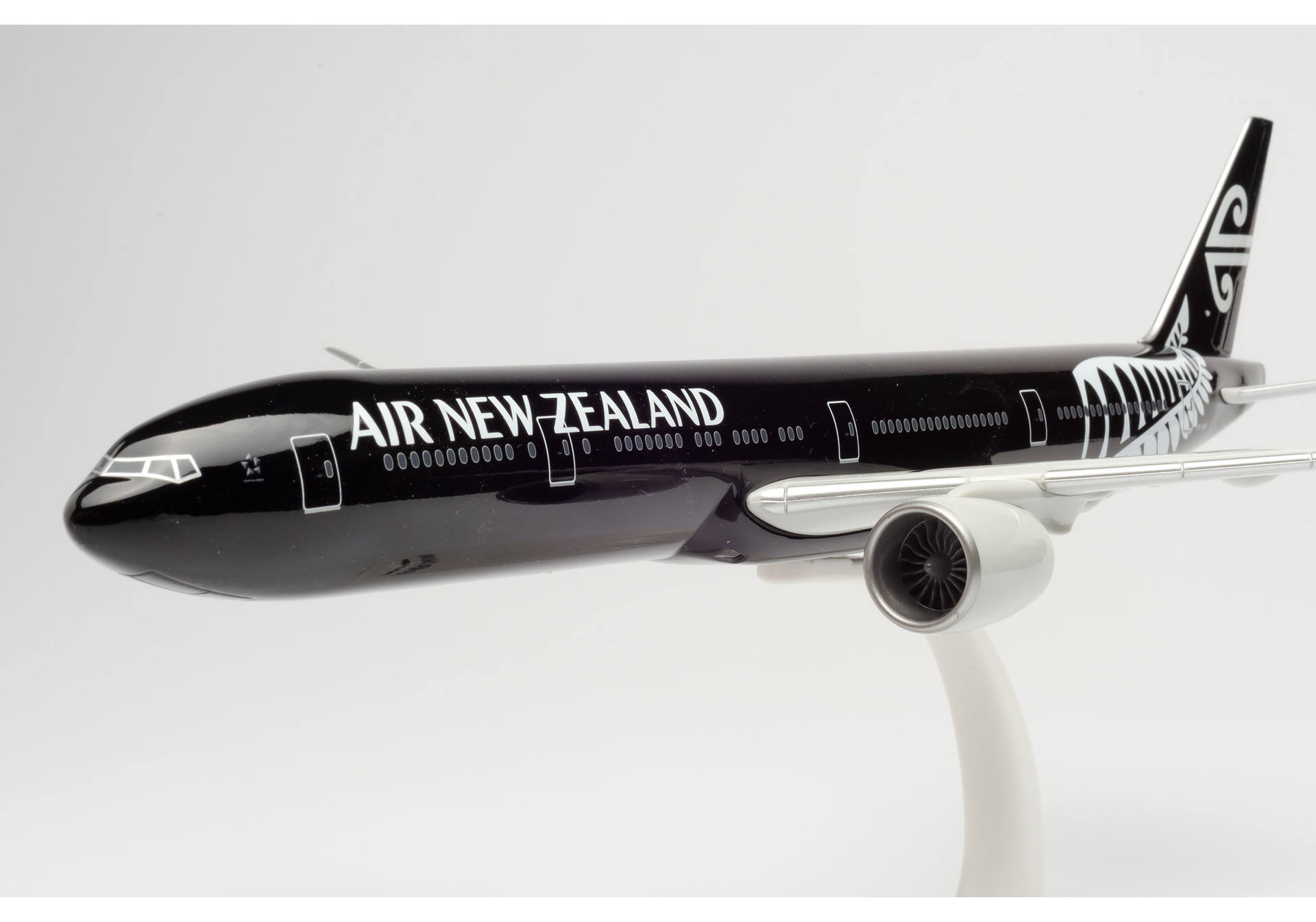 Air New Zealand Boeing 777-300ER – ZK-OKQ „All Blacks“