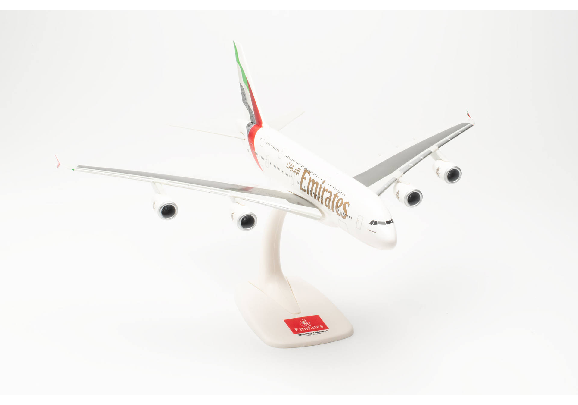 Emirates Airbus A380 - new 2023 Colors - A6-EOE