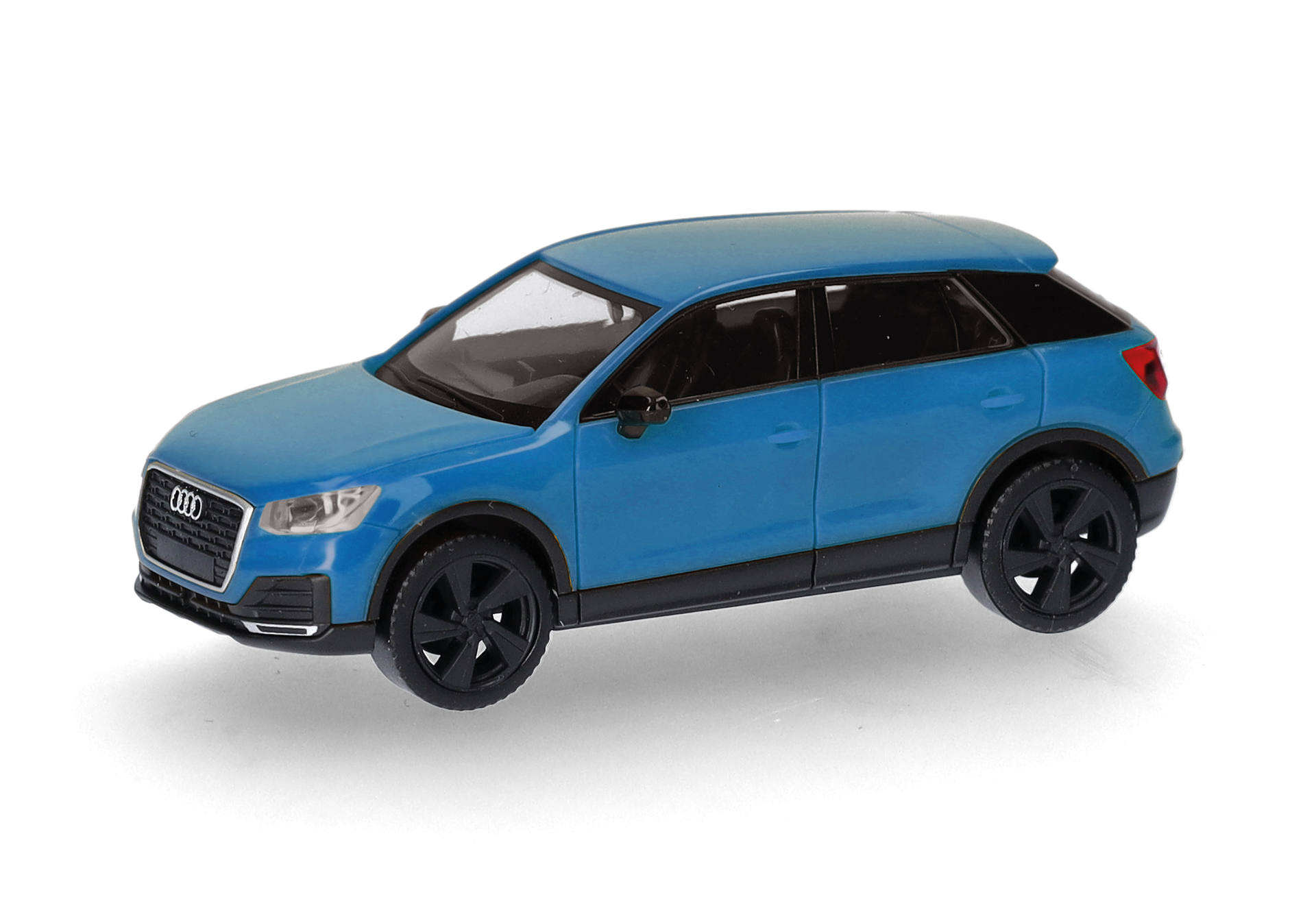 Audi Q2, turboblau