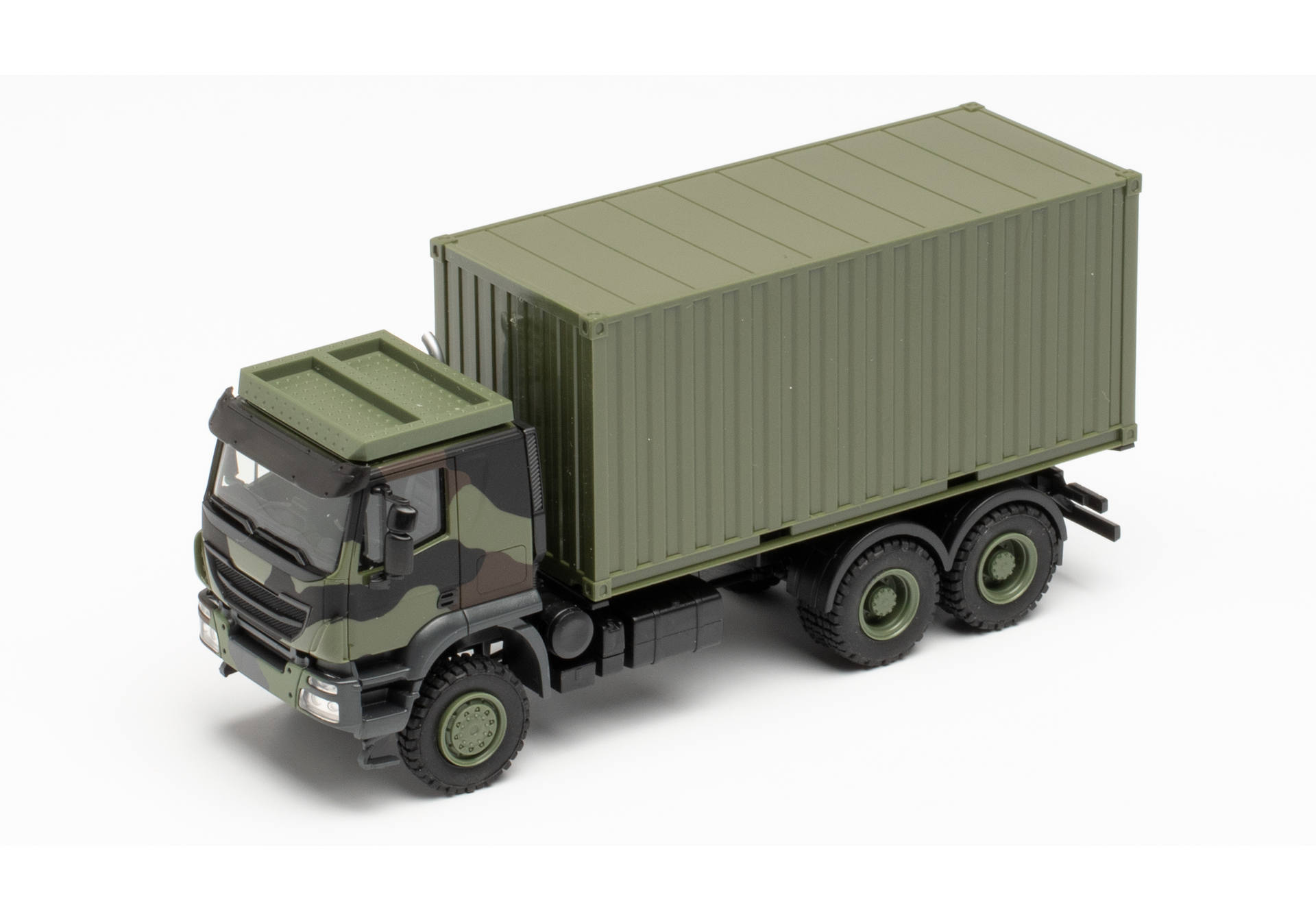 Iveco Trakker 6x6 mit 20 ft. Container Flecktarndesign "Bundeswehr"