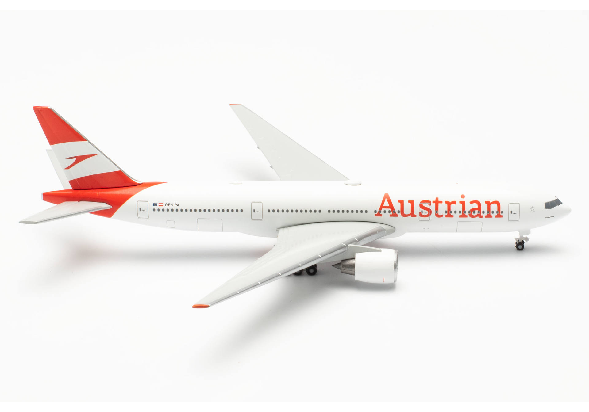 Austrian Airlines Boeing 777-200 - OE-LPA "Sound of Music"