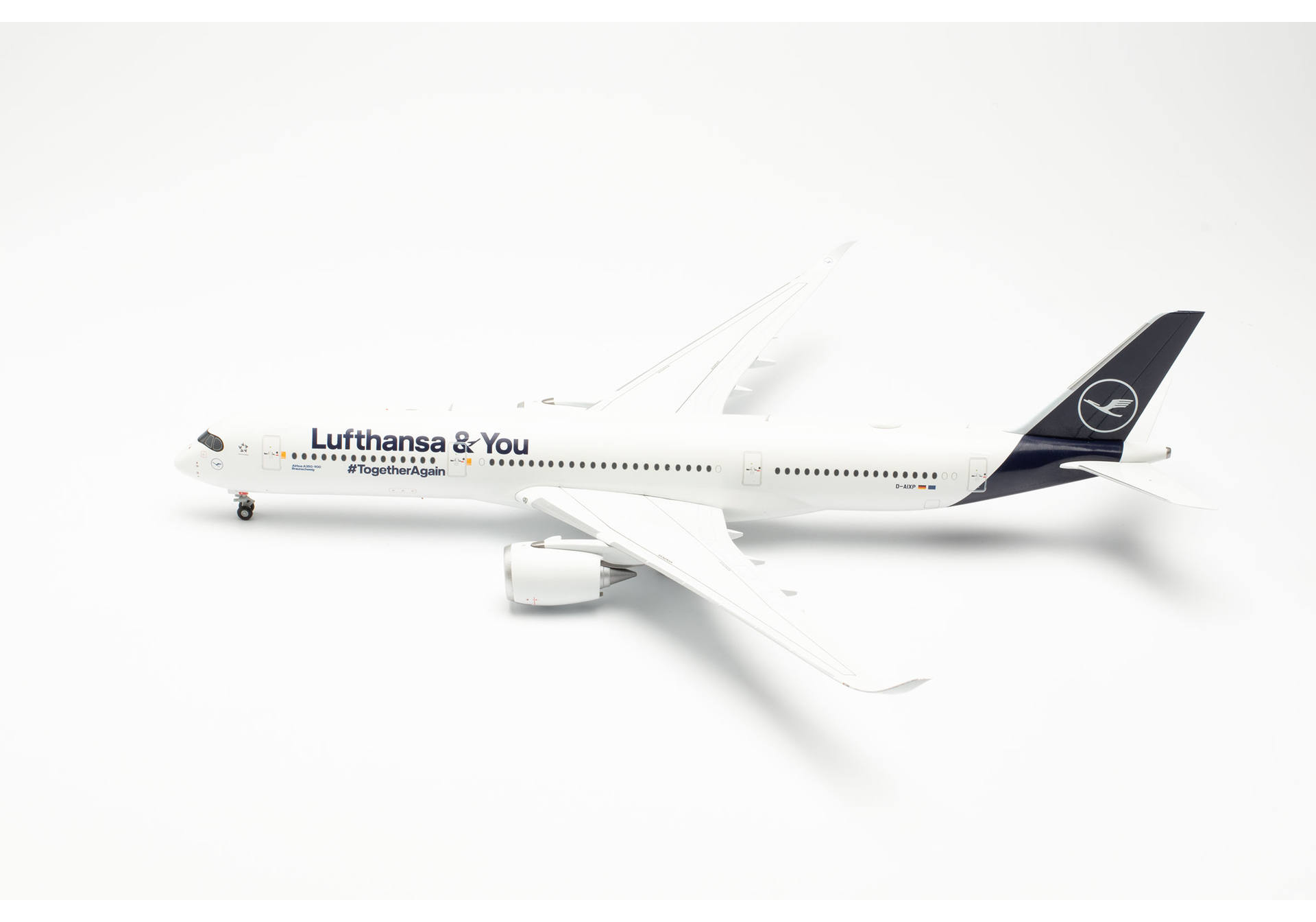 Lufthansa Airbus A350-900 “Lufthansa & You” – D-AIXP “Braunschweig”