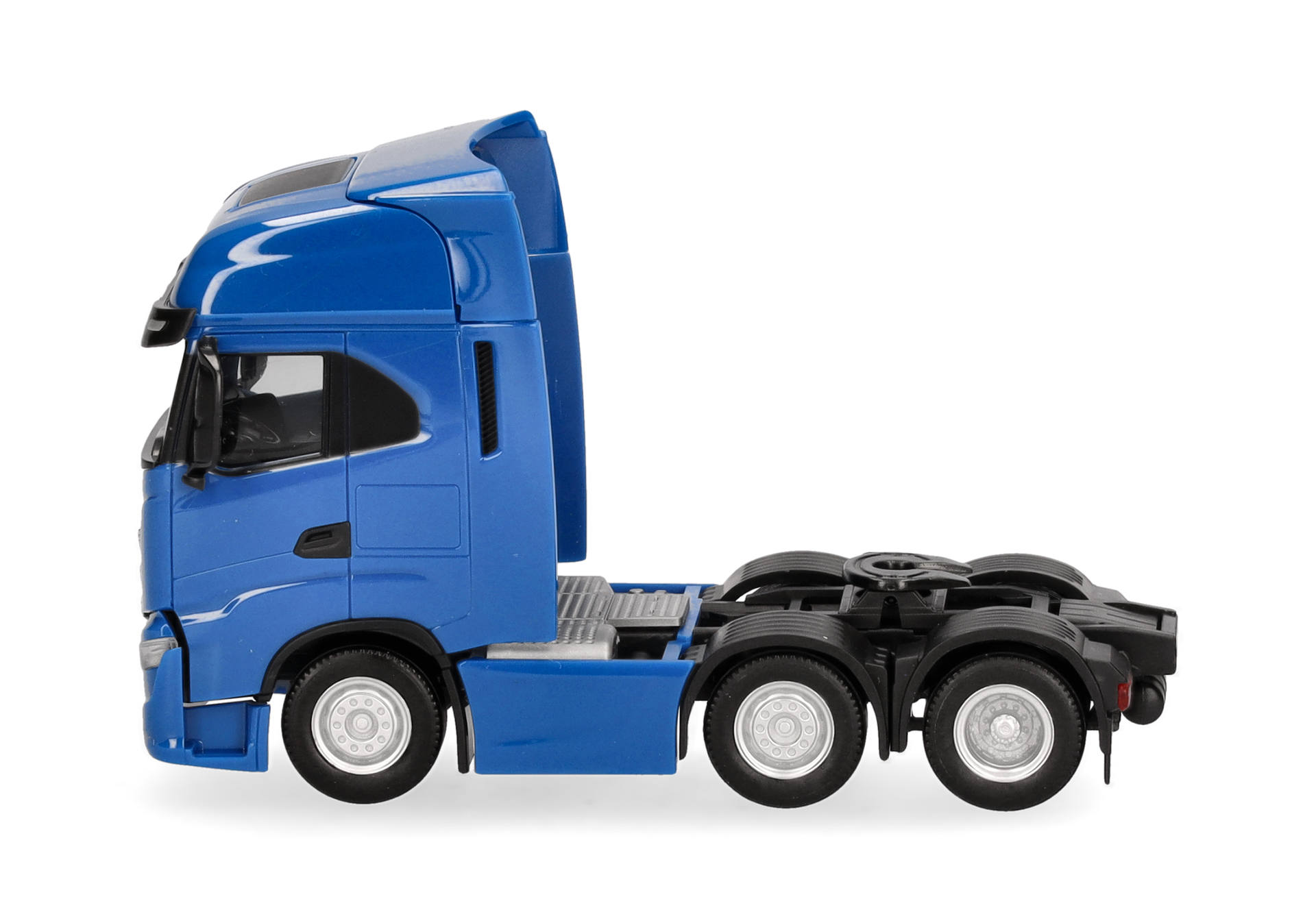 Iveco S-Way Zugmaschine 3achs (6x2), verkehrsblau