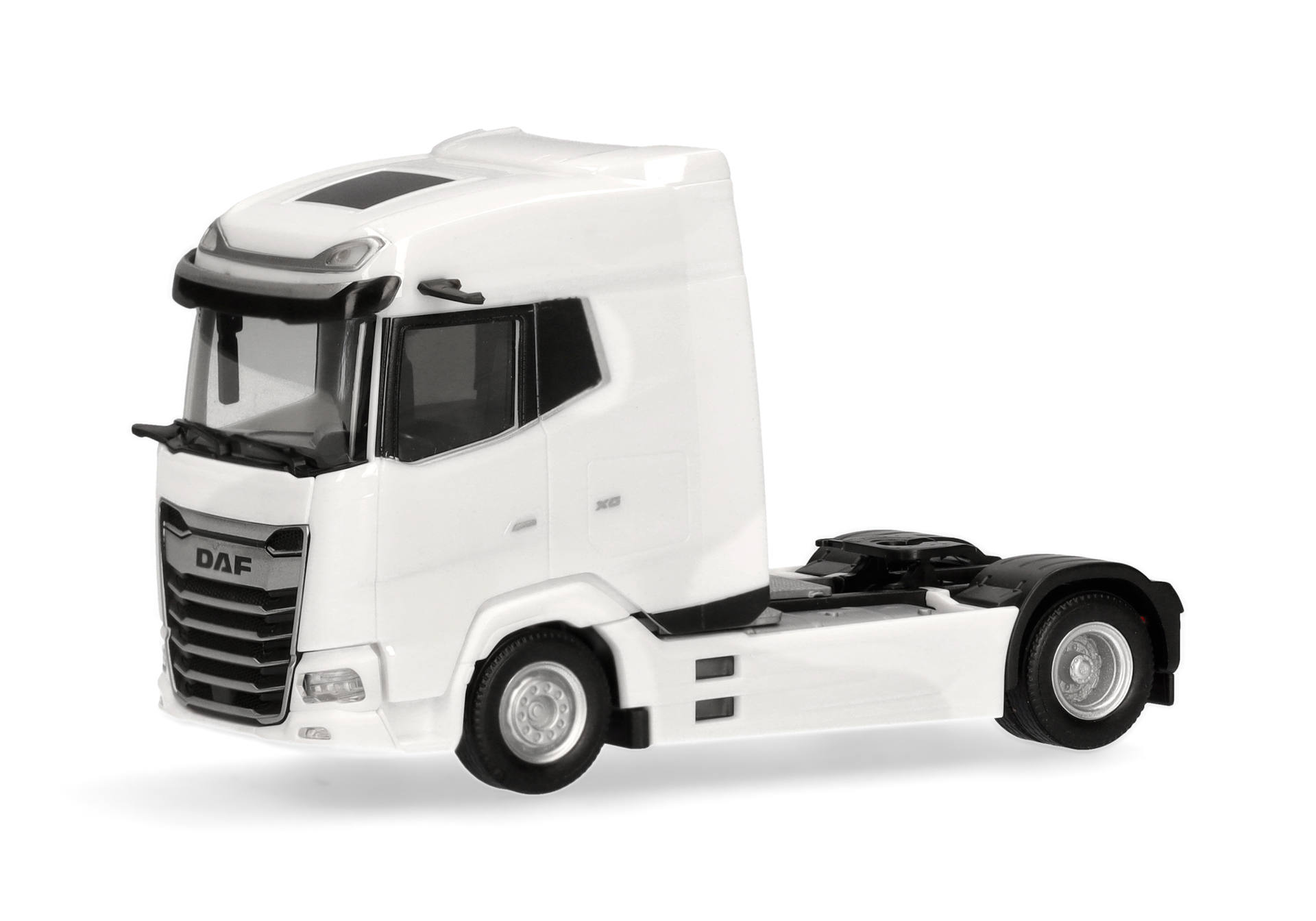 DAF XG facelift rigid tractor 2axles, white