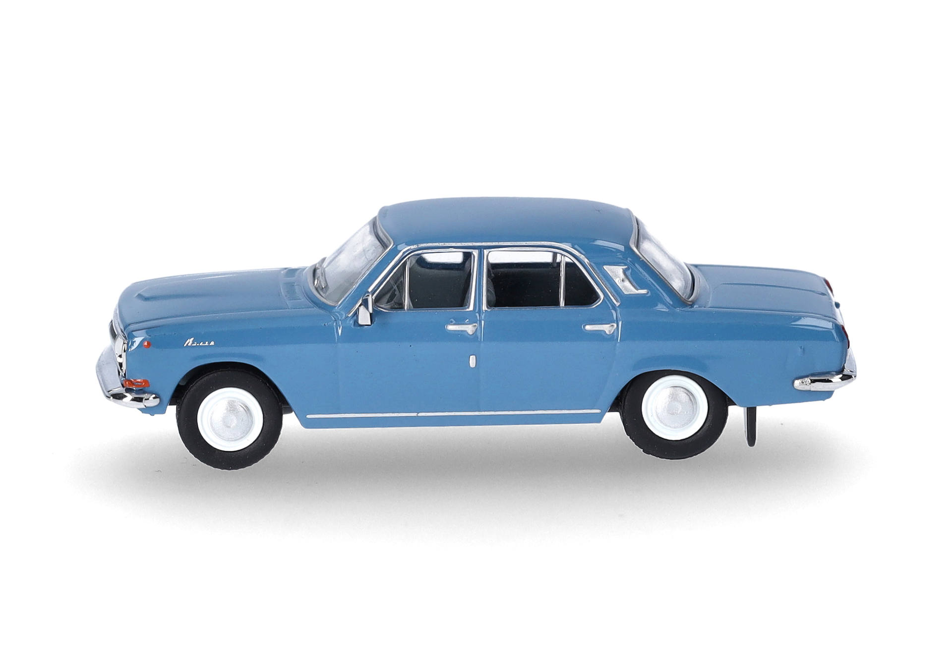 Wolga M 24, brillant blue