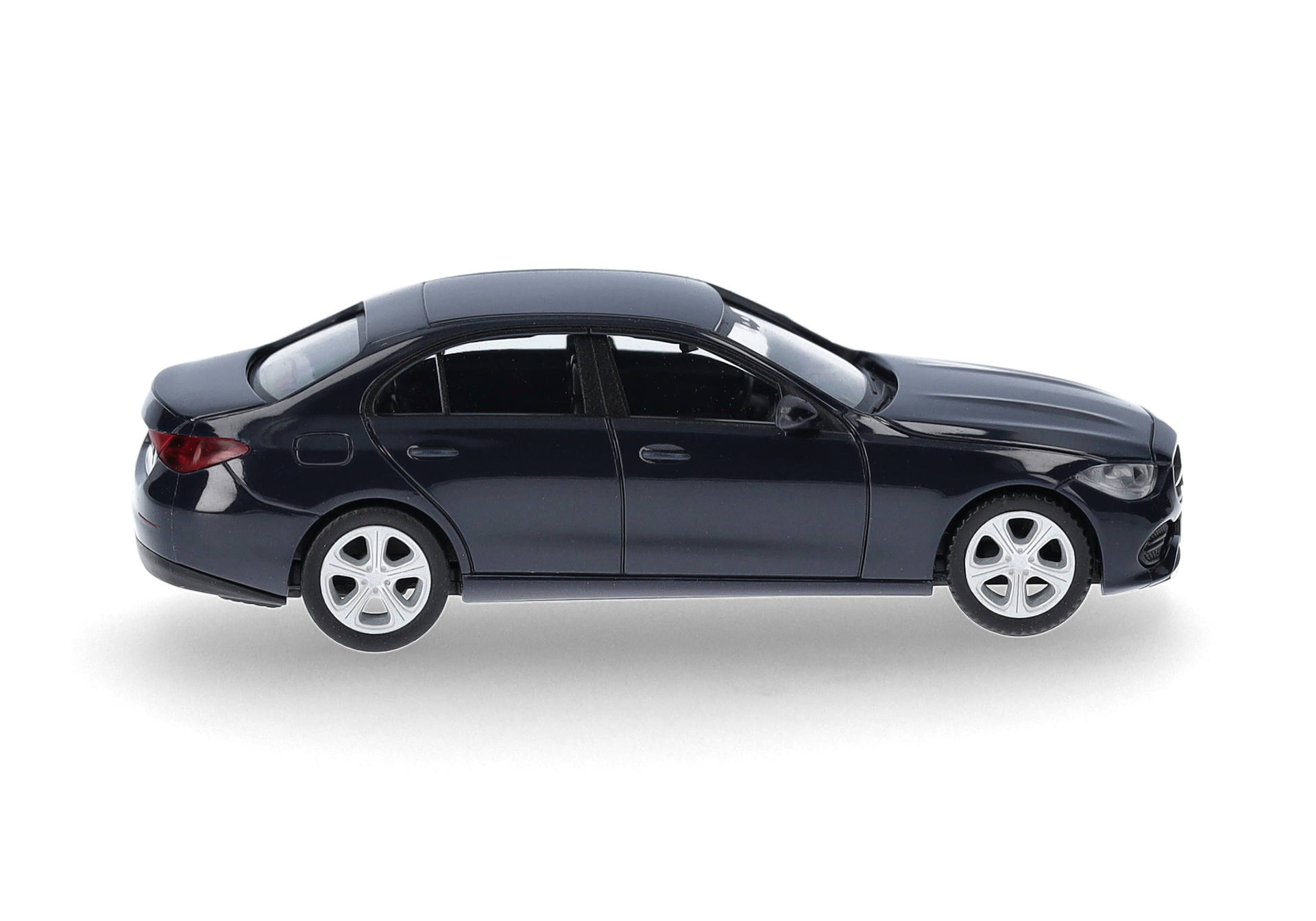 Car, Sedan, Wheel, Spoke, Alloy Wheel