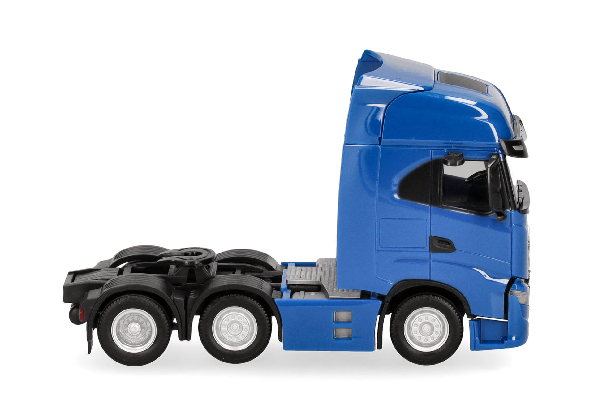 Iveco S-Way Zugmaschine 3achs (6x2), verkehrsblau