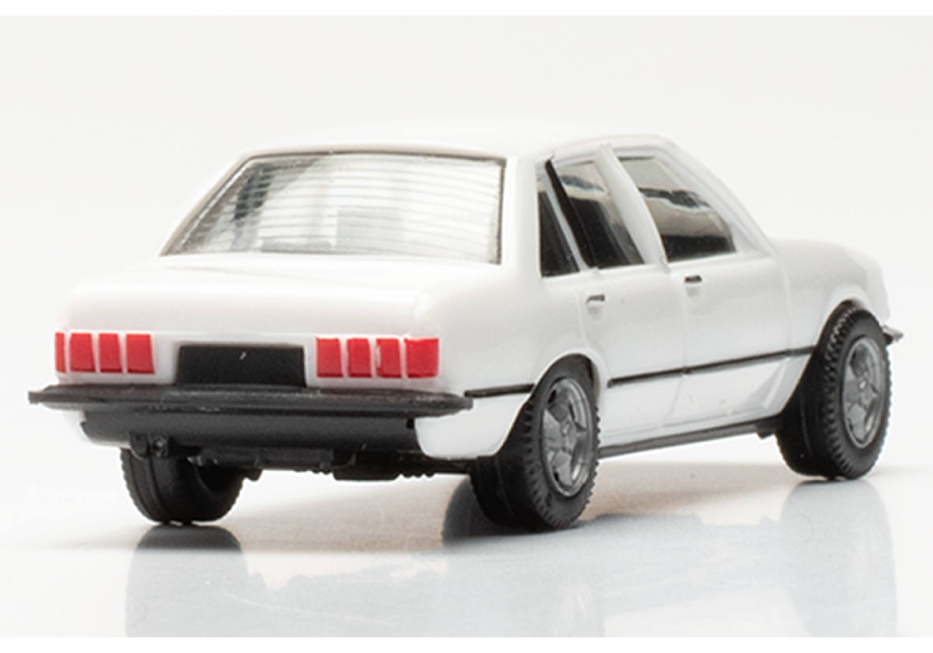 Opel Rekord E, white