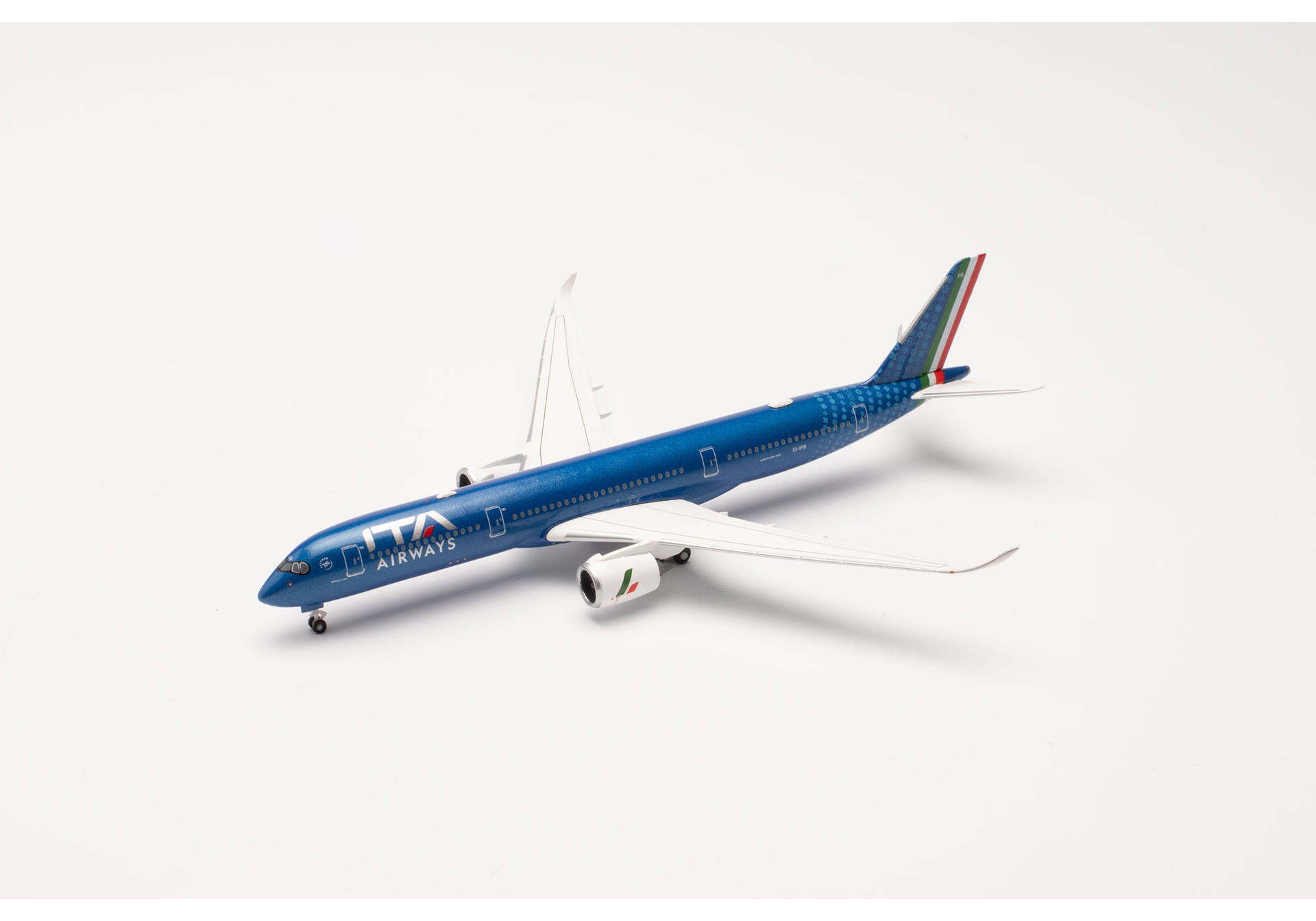 ITA Airways Airbus A350-900 - EI-IFB "Marcello Lippi"