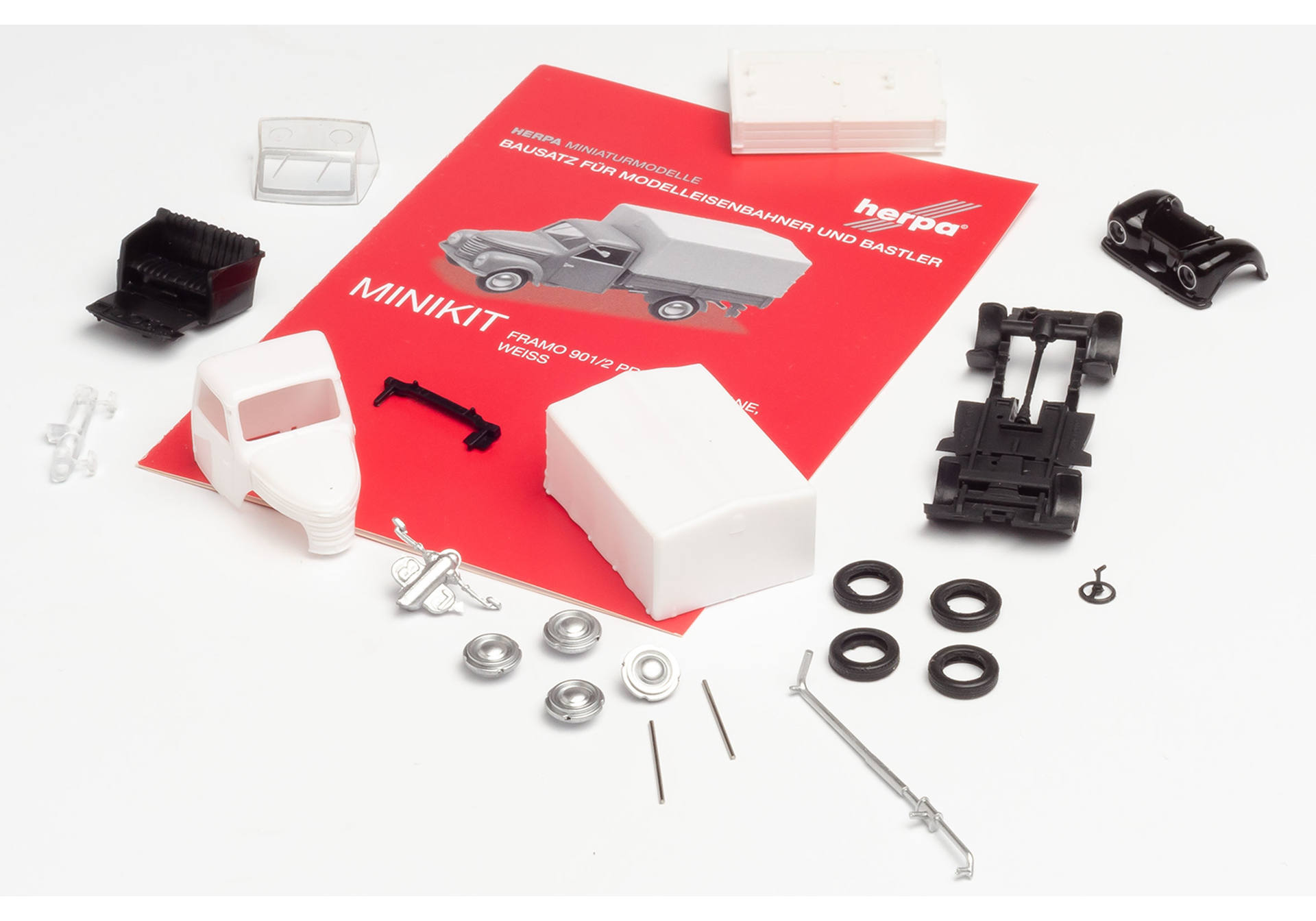 Herpa Minikit Framo 901/2, weiß