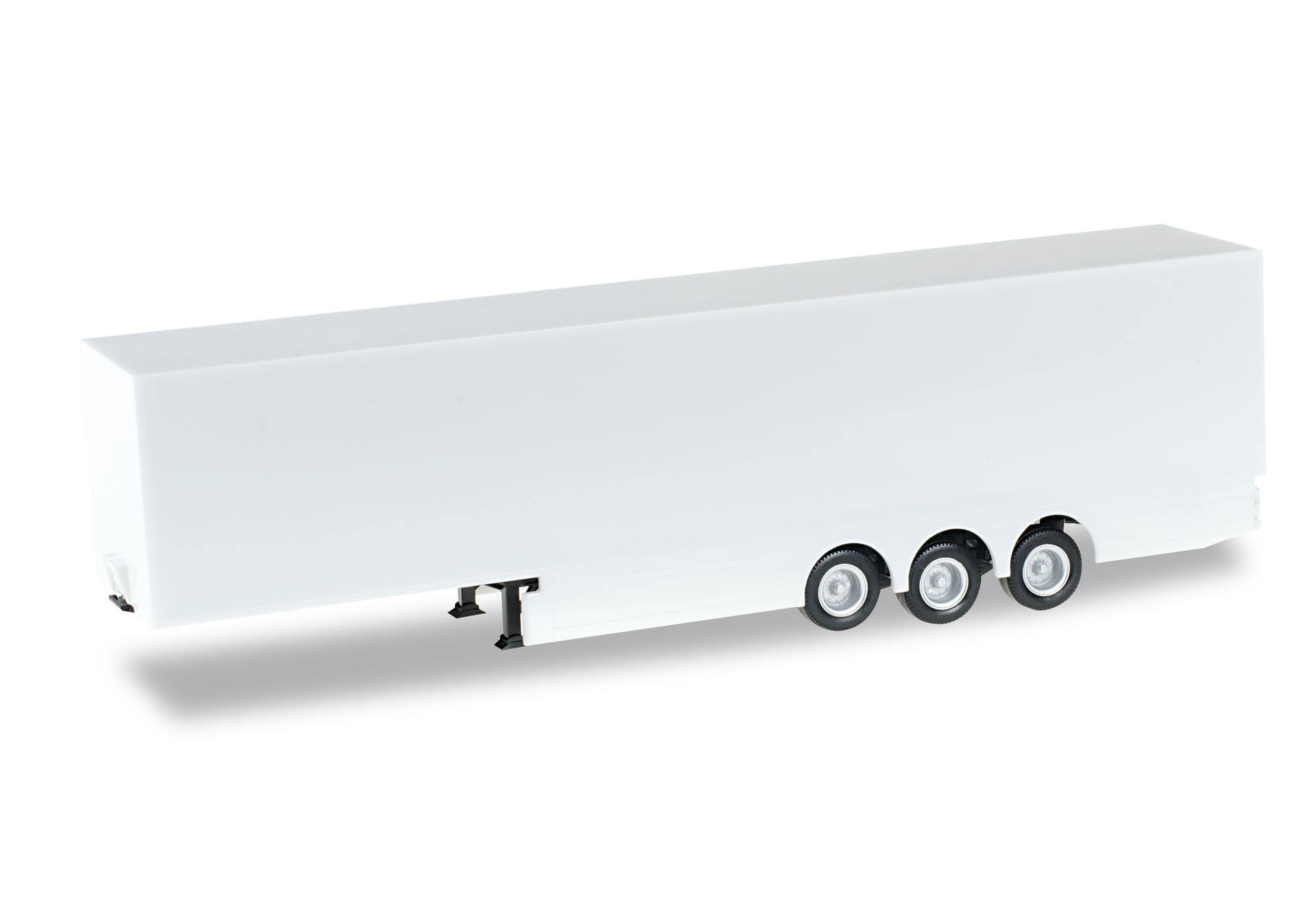 Schmitz box trailer with paneling