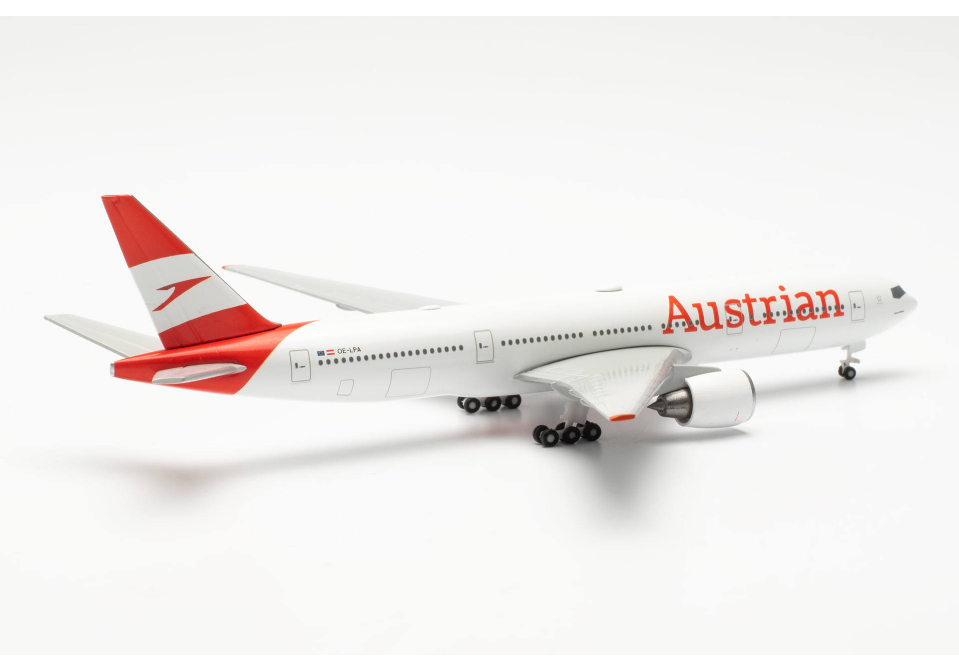 Austrian Airlines Boeing 777-200 - OE-LPA "Sound of Music"