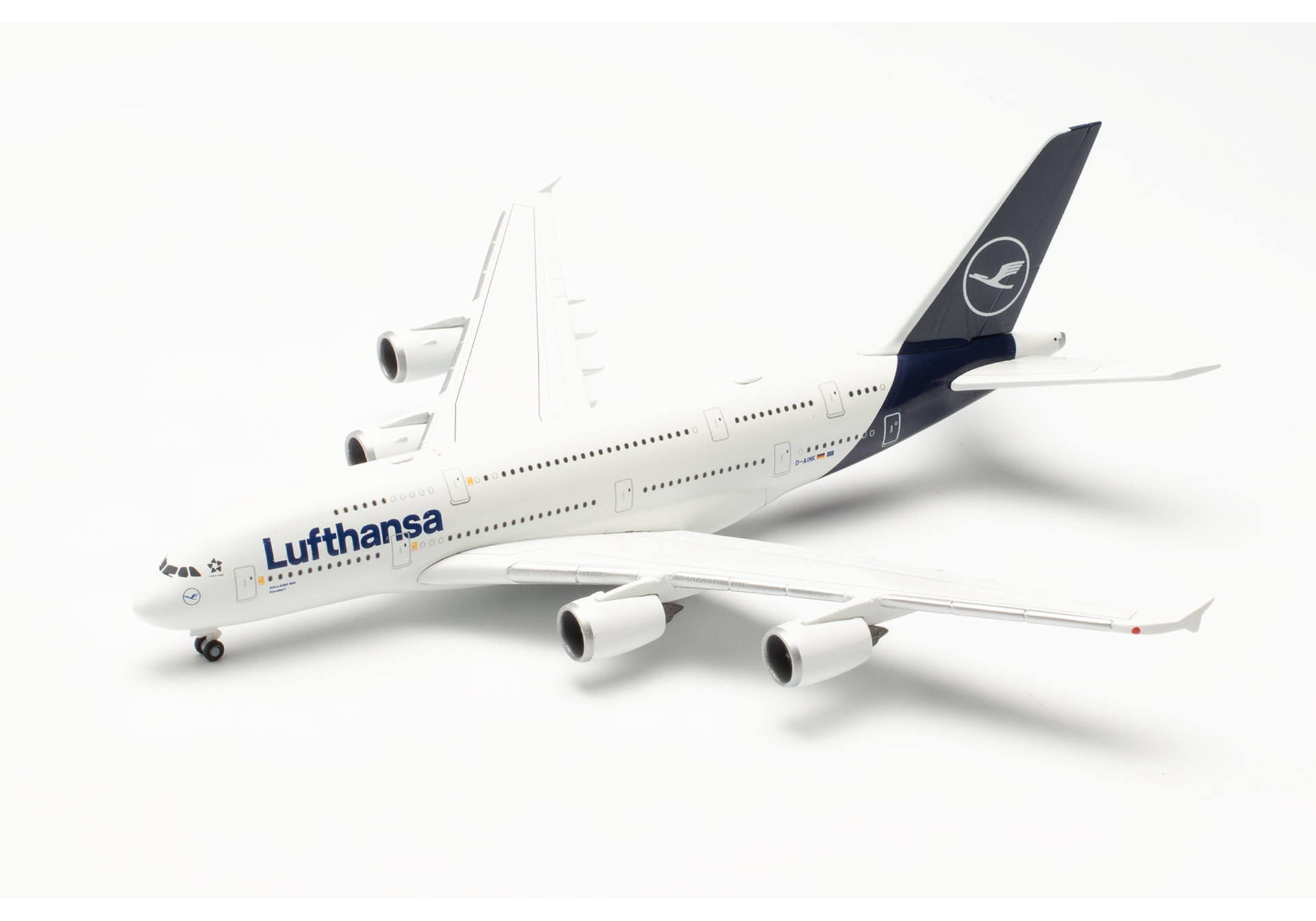 Lufthansa Airbus A380 - D-AIMK
