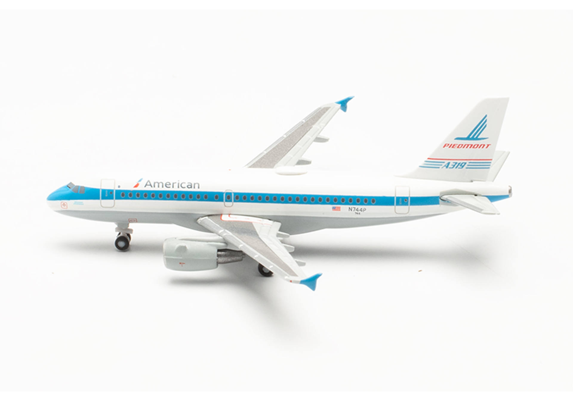 American Airlines Airbus A319 - Piedmont Heritage livery – N744P “Piedmont Pacemaker”