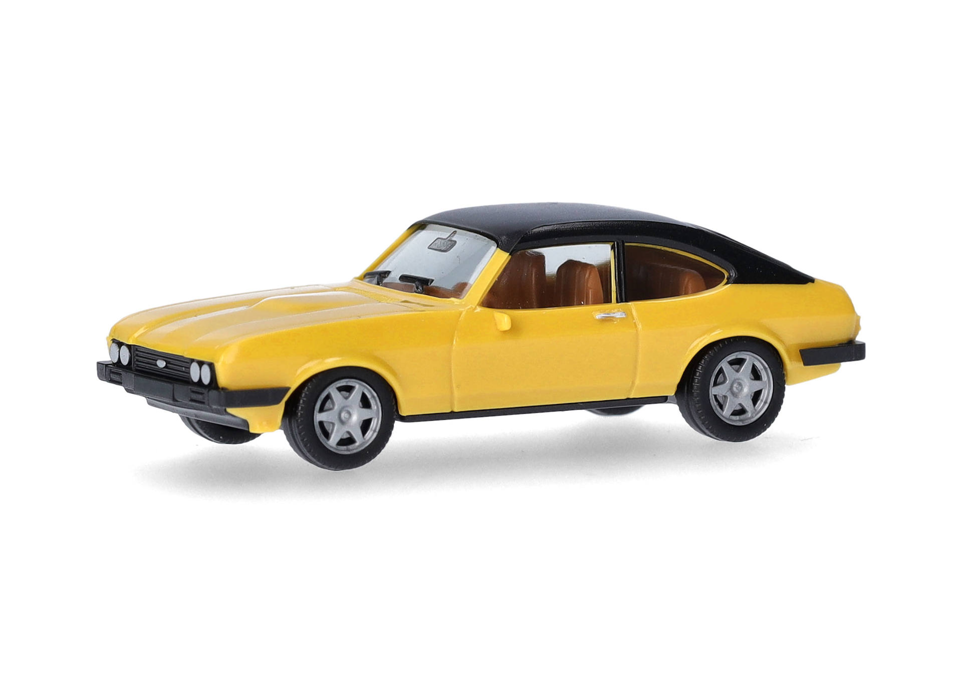 Ford Capri II with vinyl roof, daytona yellow