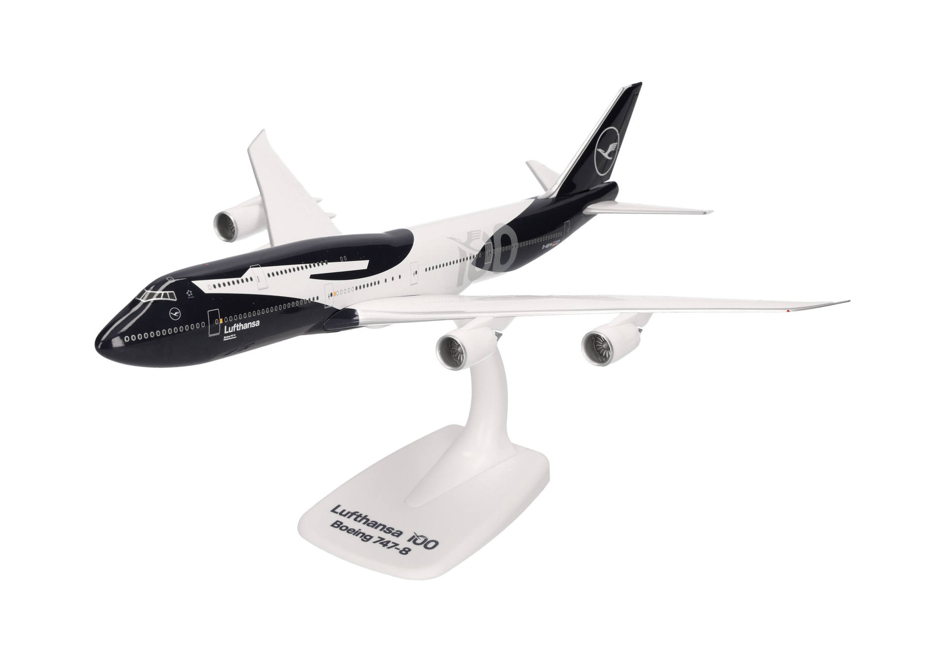 aircraft model, model airplane, boeing 747-8, lufthansa, scale model