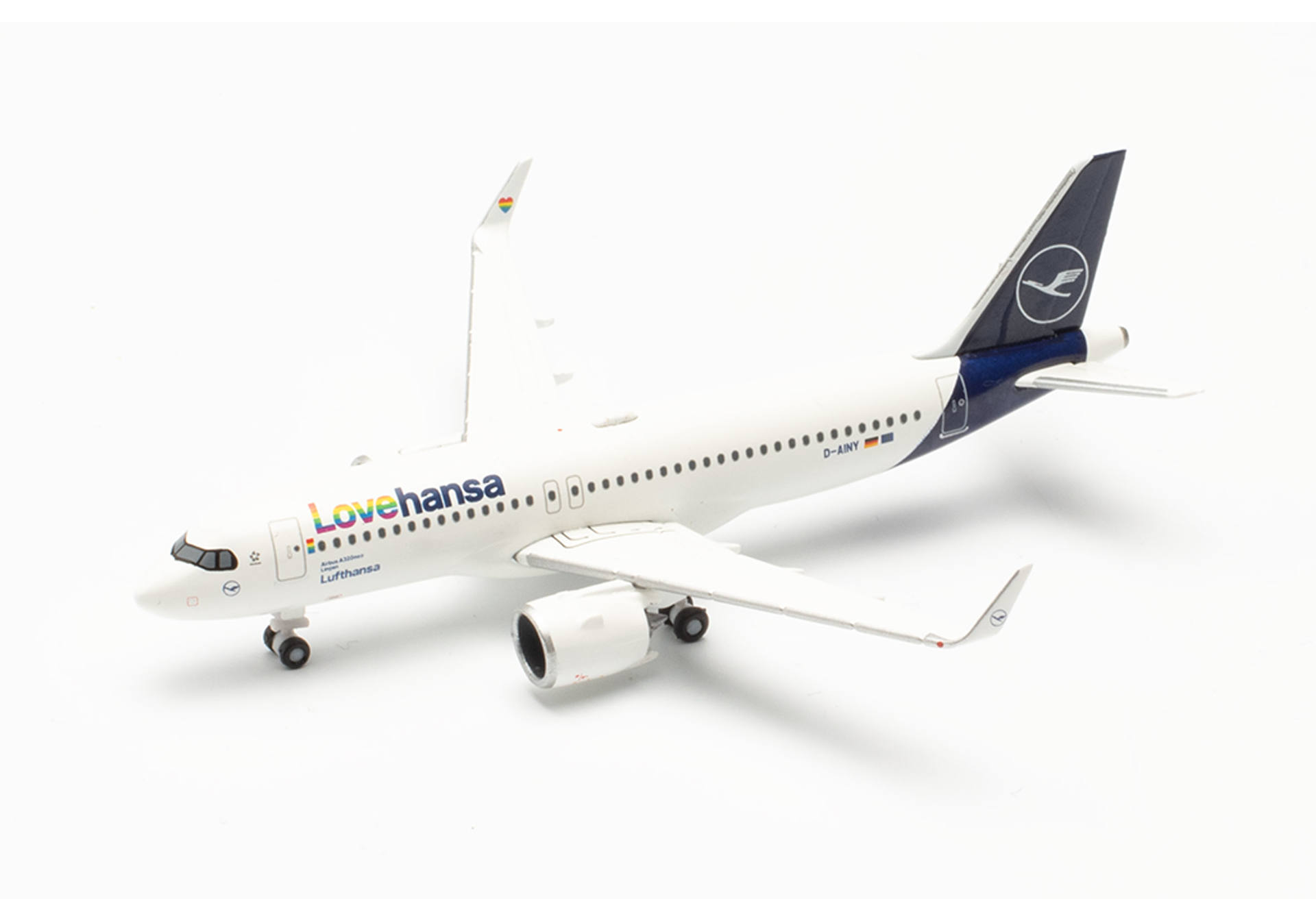 Lufthansa Airbus A320neo "Lovehansa" – D-AINY "Lingen"