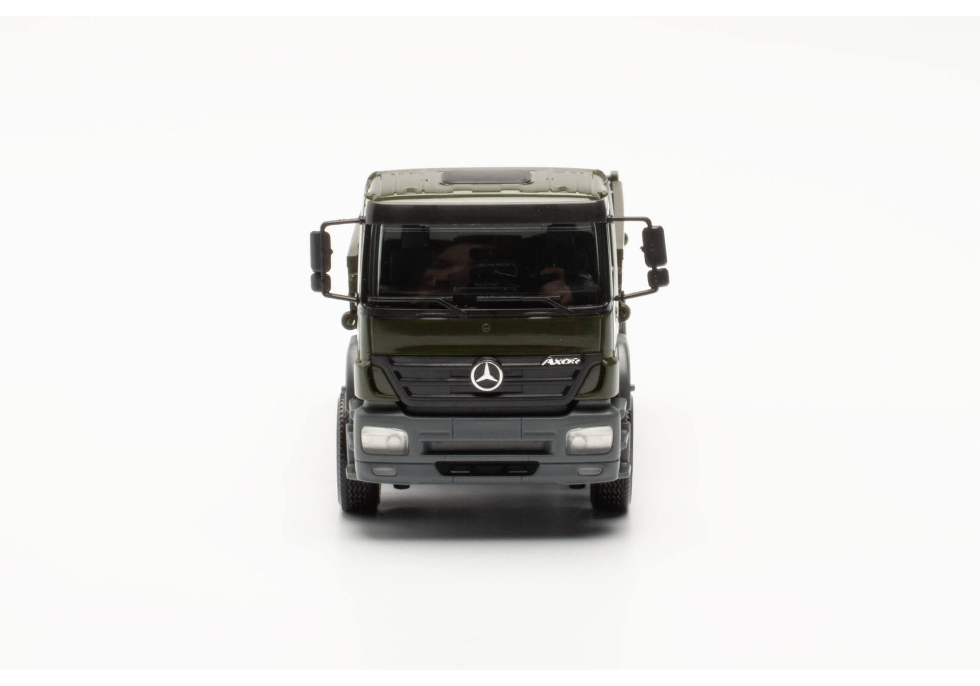 Mercedes-Benz Axor threeway dumper "German armed forces"