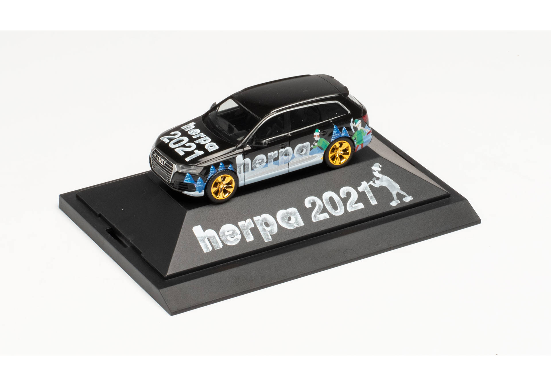 Audi Q7 „Herpa Weihnachts-PKW 2021“