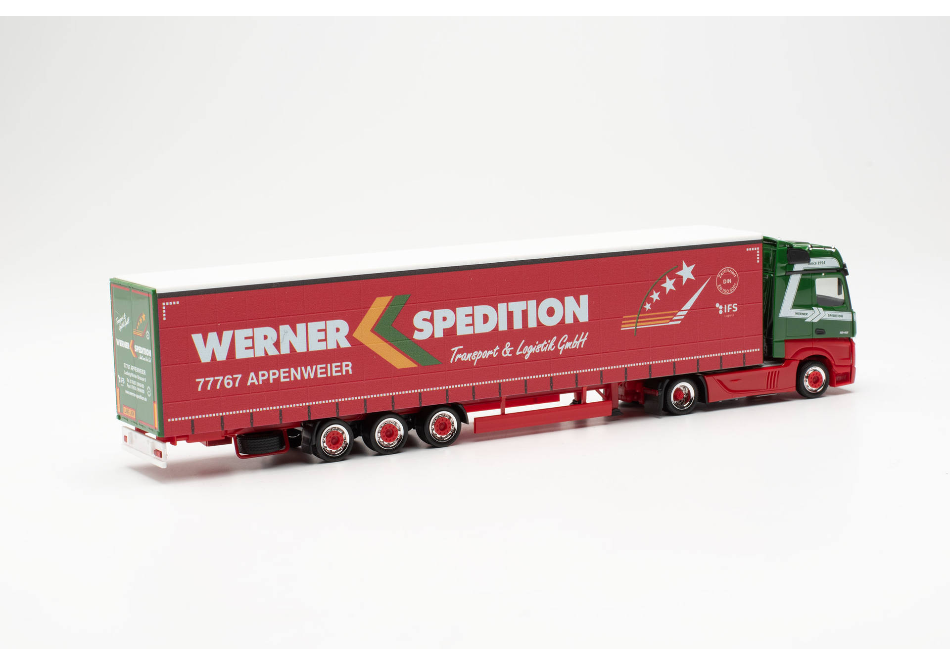 Mercedes-Benz Actros Bigspace 15m Lowliner-Sattelzug "Werner" (Baden-Württemberg/Appenweier)