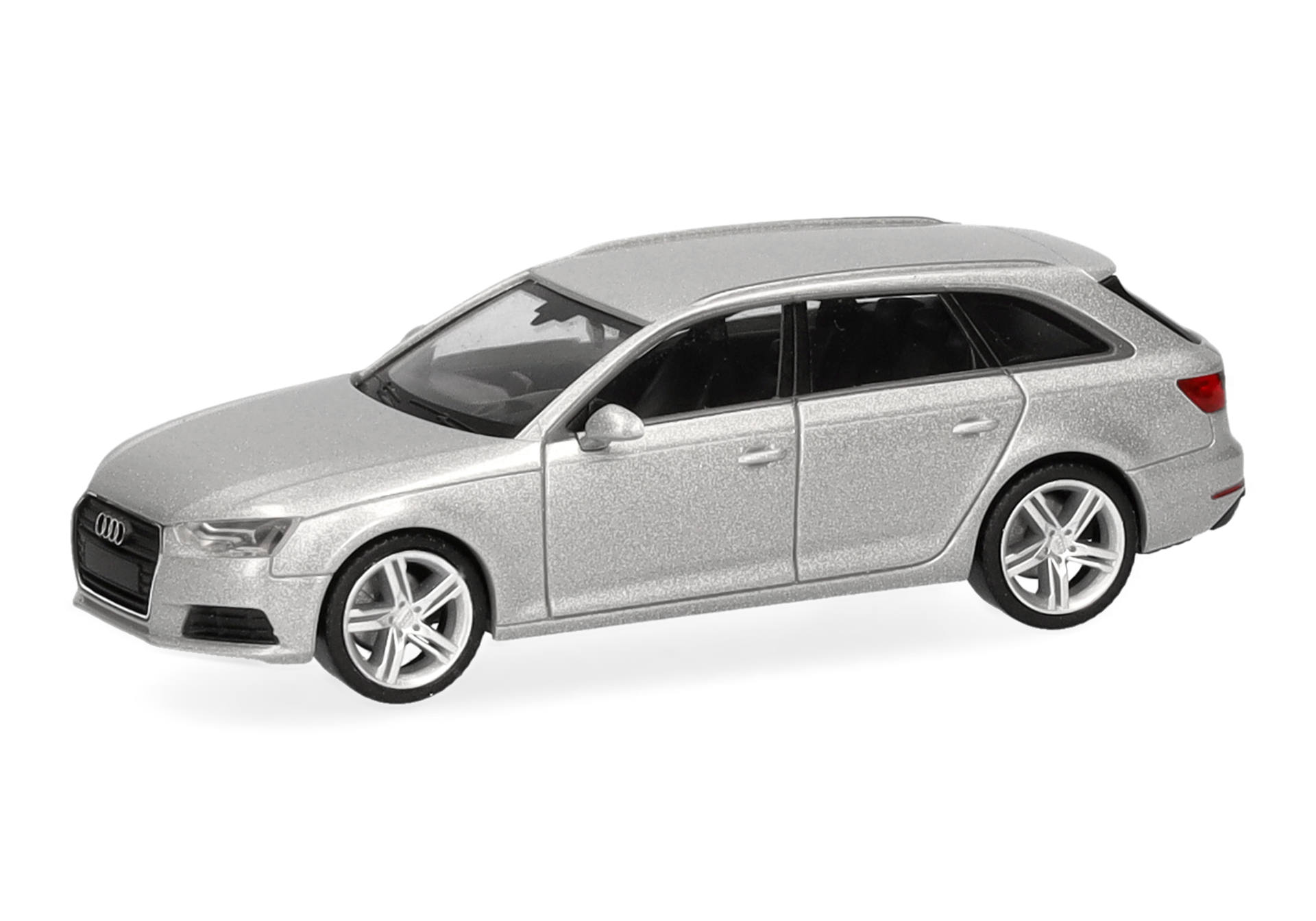 Audi A4 Avant, ice silver