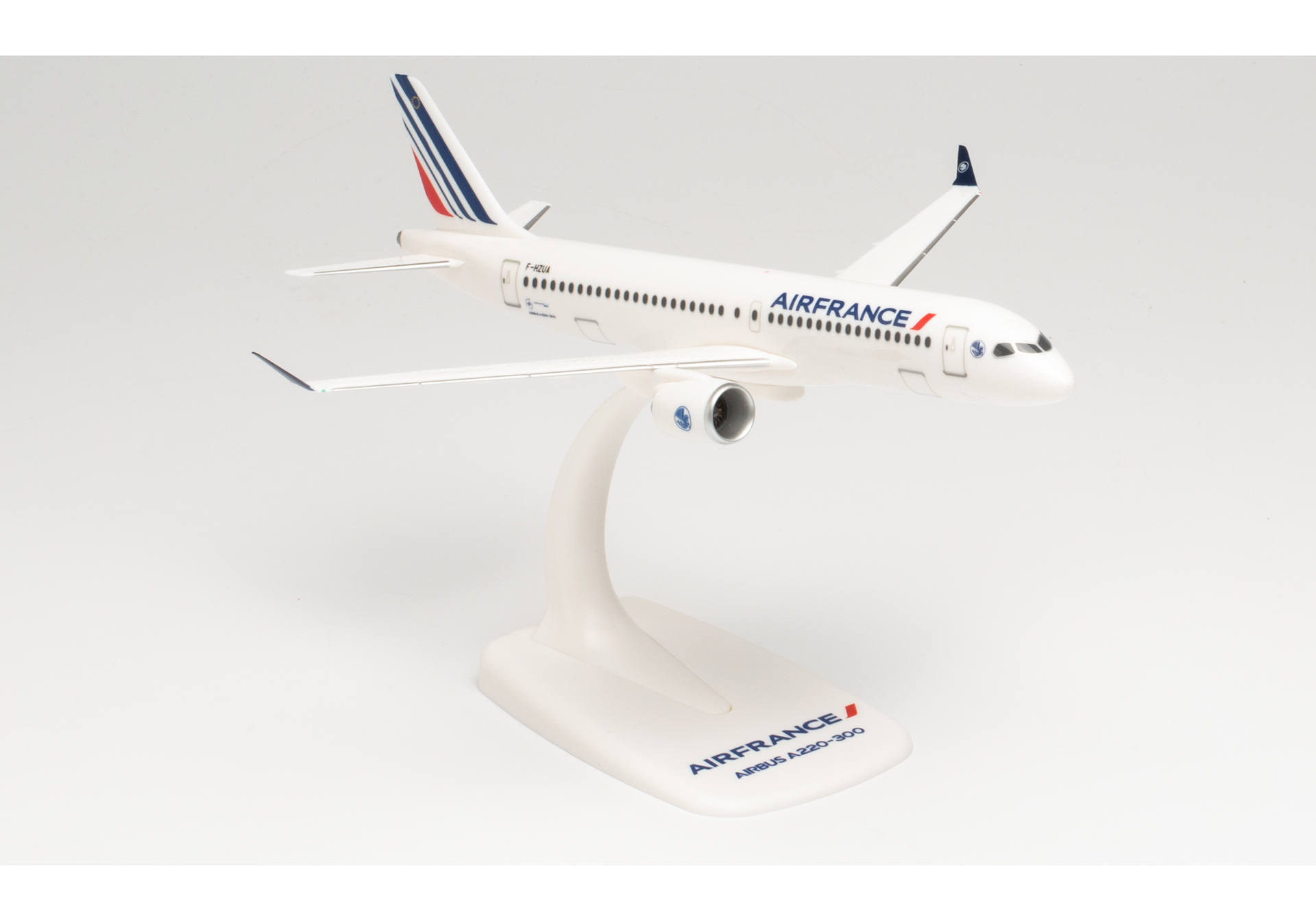 Air France Airbus A220-300 – F-HZUA