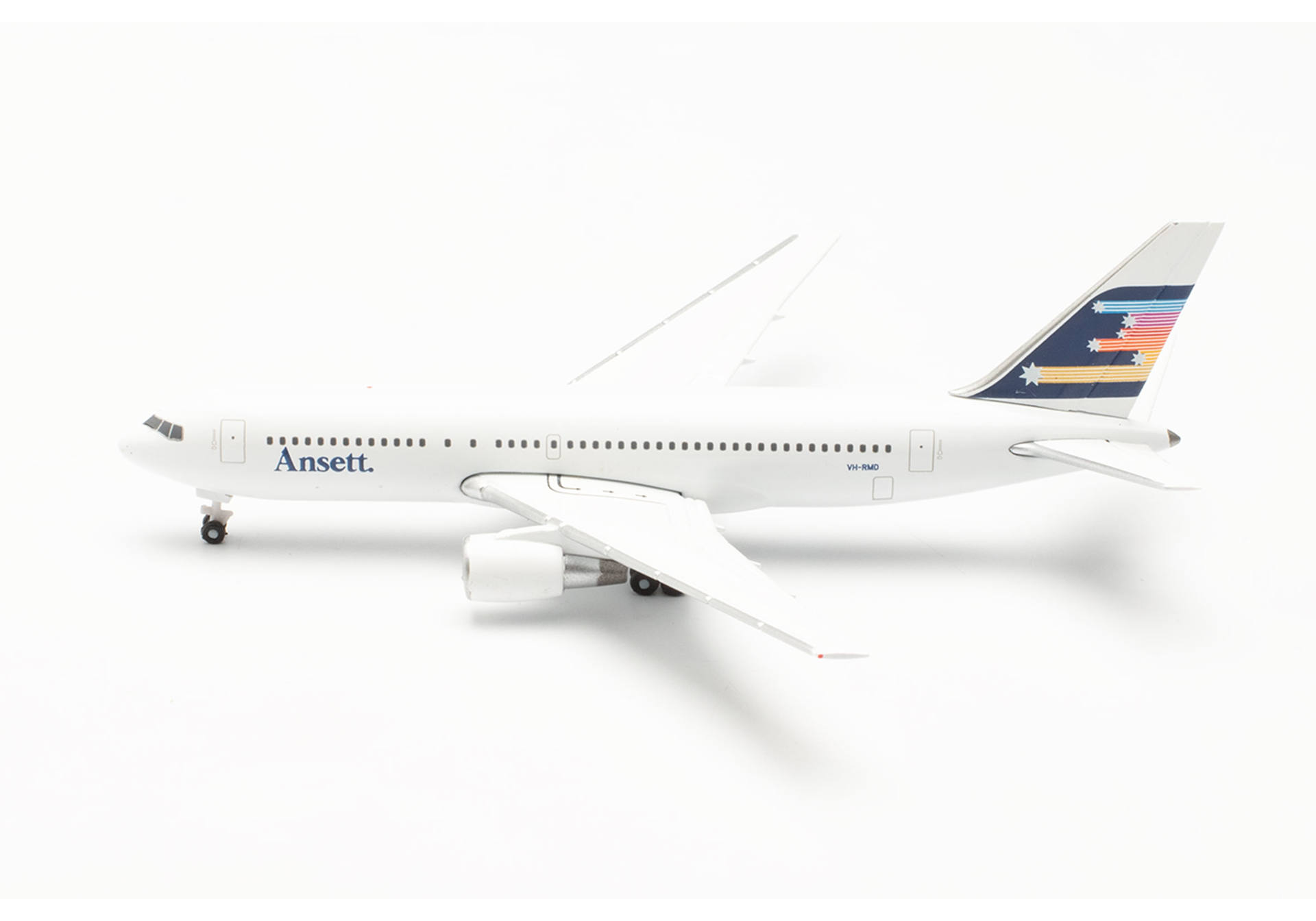 Ansett Airlines Boeing 767-200, “Southern Cross” livery - new colors – VH-RMD