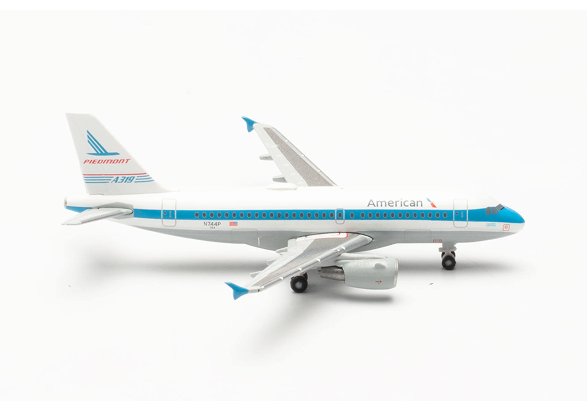 American Airlines Airbus A319 - Piedmont Heritage livery – N744P “Piedmont Pacemaker”