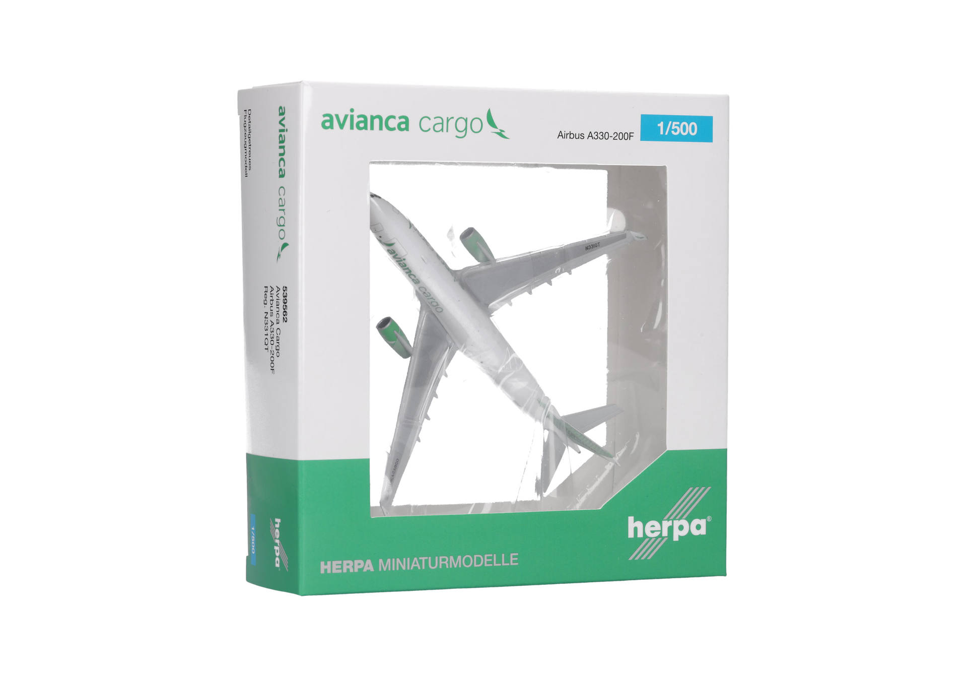 airliner, model, box, scale 1/500, plastic packaging