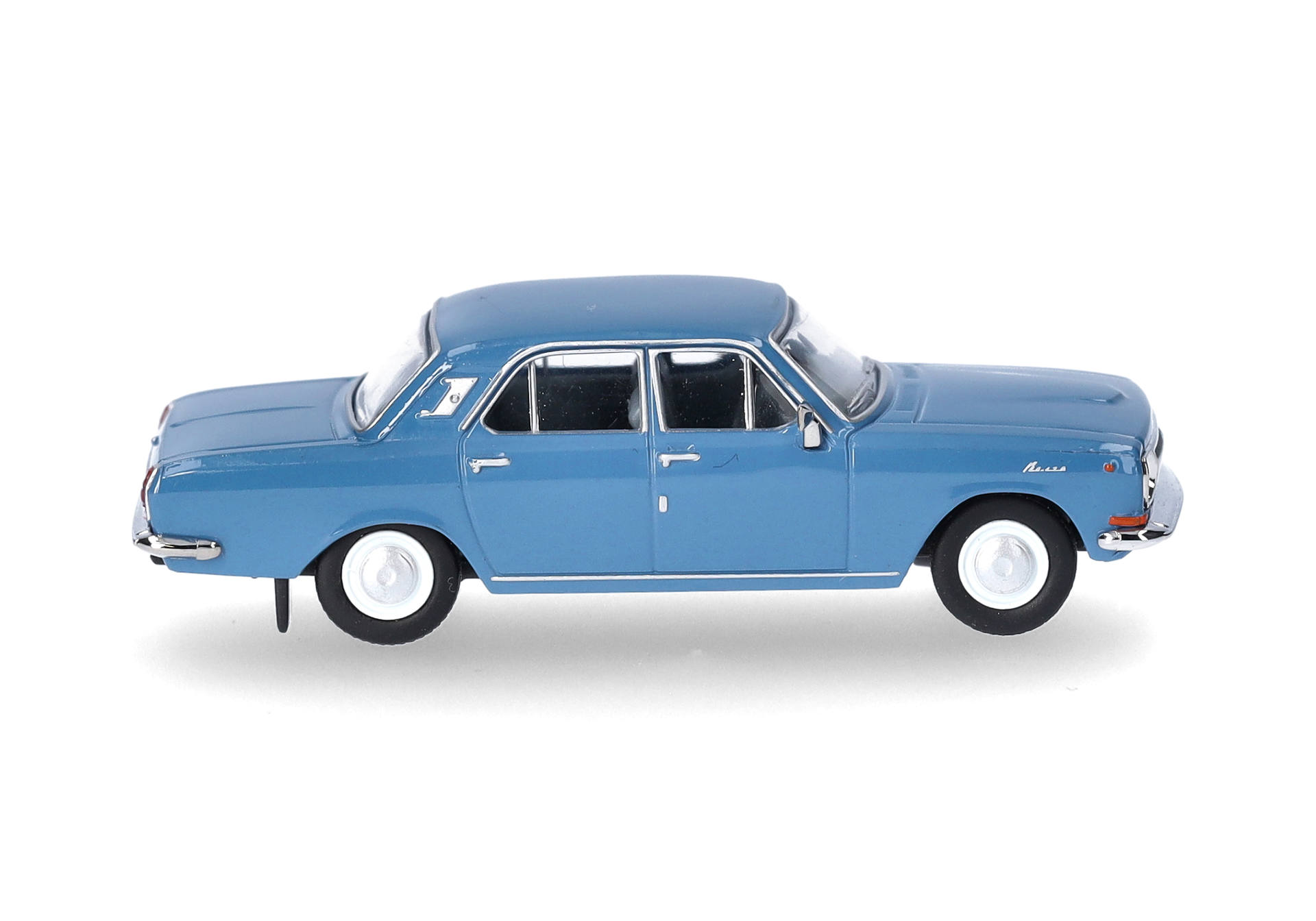 Wolga M 24, brillant blue