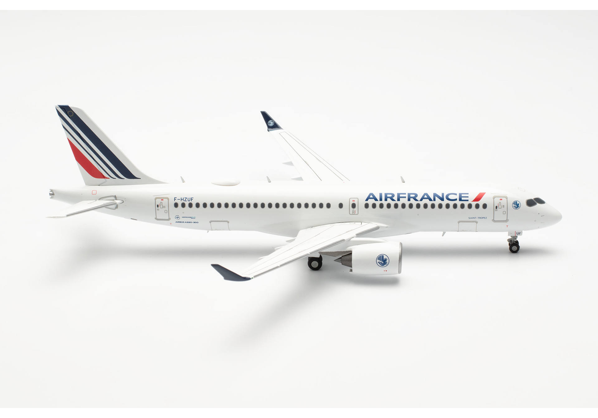 Air France Airbus A220-300 – F-HZUF “Saint-Tropez”