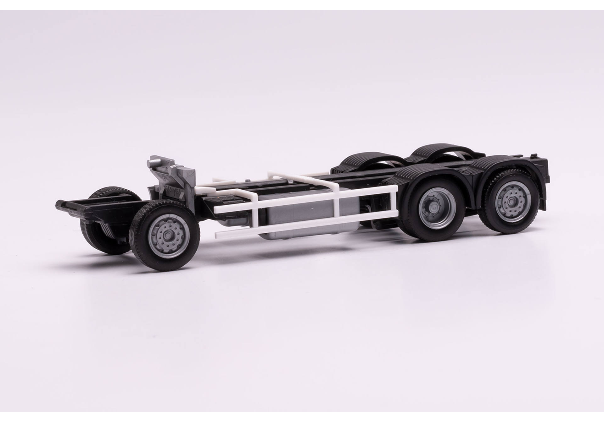service chassis Scania CR/CS truck for roll-off kinematics