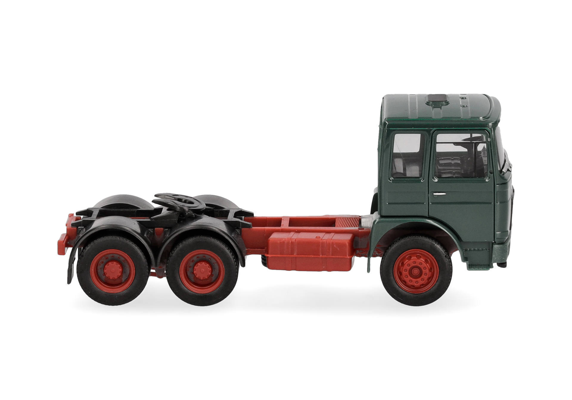 Roman Diesel Zugmaschine 3achs (6x4), moosgrün