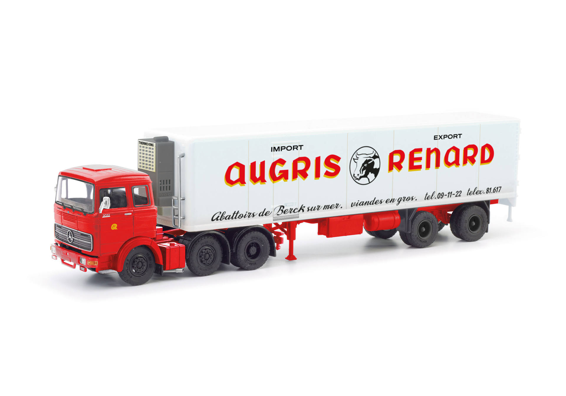 Mercedes-Benz LPS 2032 refrigerated box semitrailer "Augris Renard" (France/Berck sur Mer)