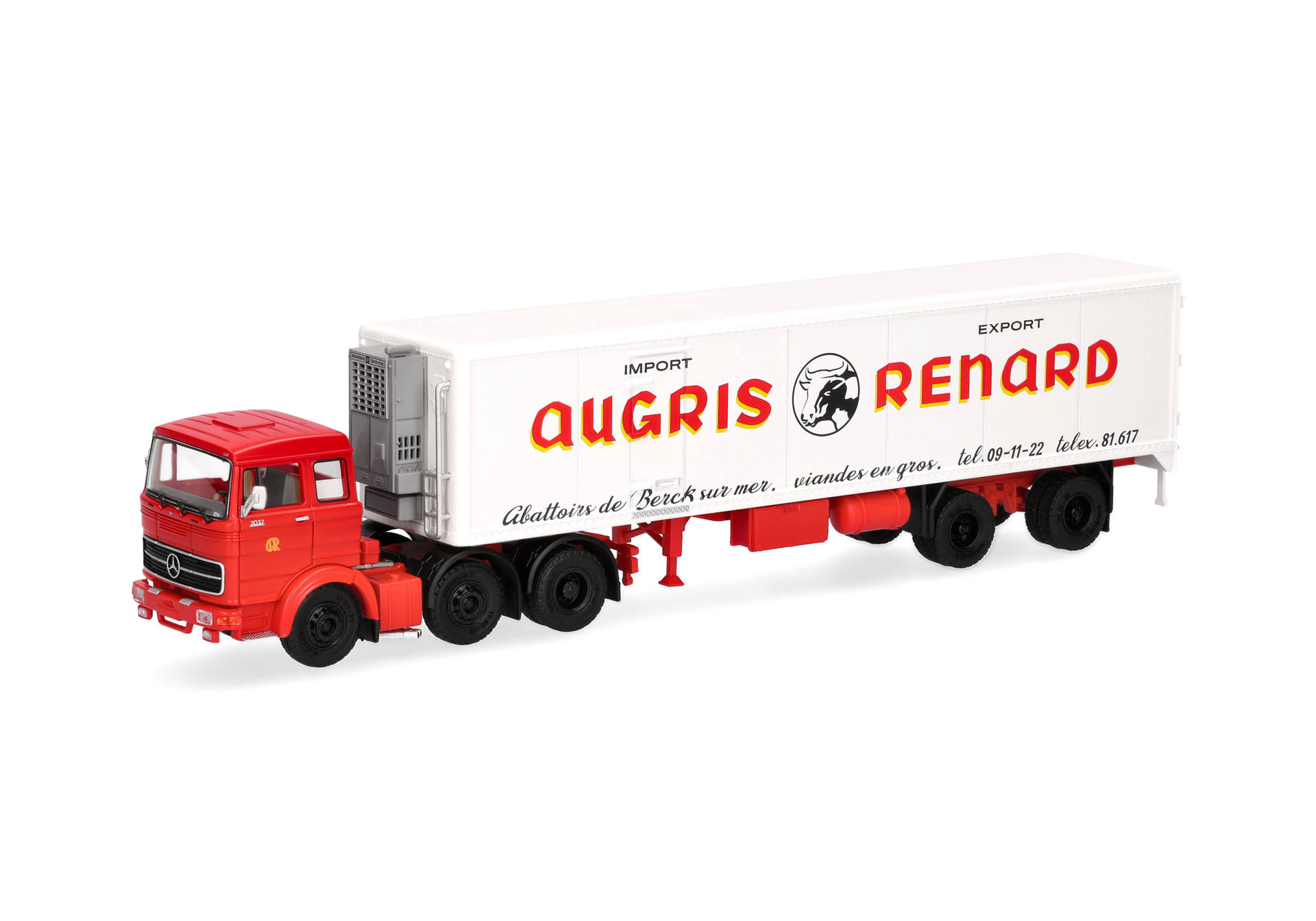 Mercedes-Benz LPS 2032 refrigerated box semitrailer truck "Augris Renard" (France/Berck sur Mer)