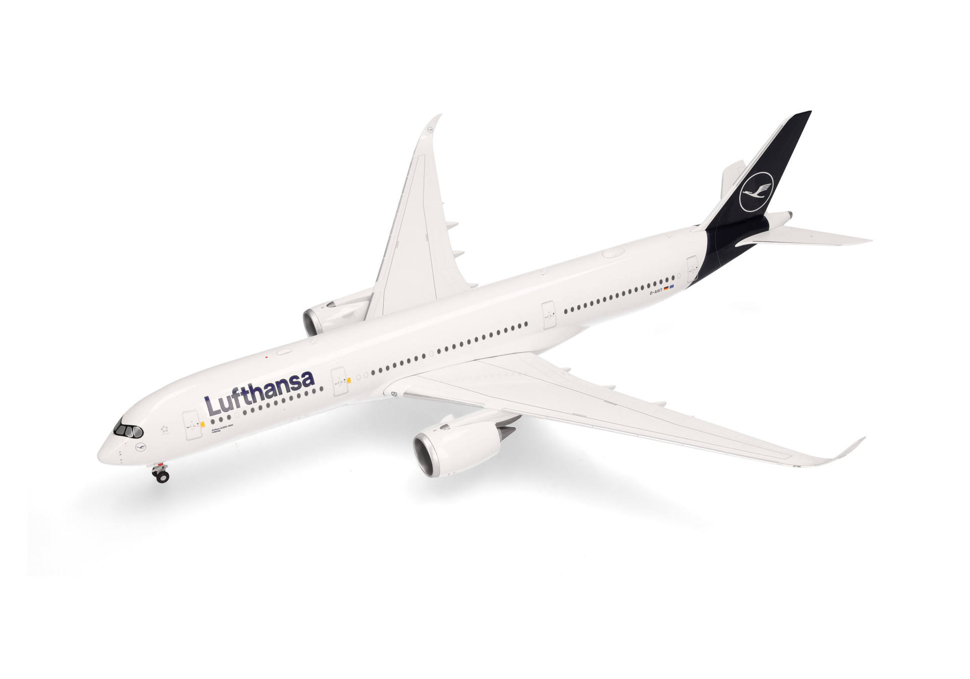 Lufthansa Airbus A350-900 – D-AIXT “Leipzig”
