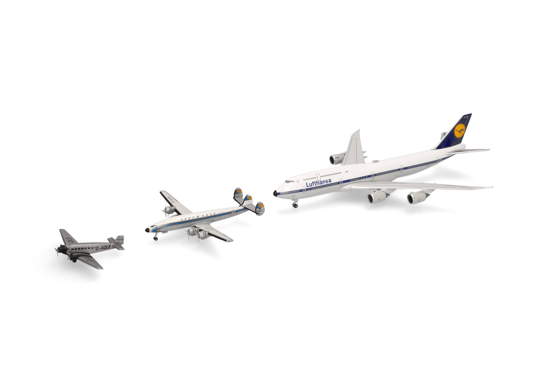 Lufthansa Retro 3-Piece Set "100 years" (Junkers JU 52, Super Star L1649A, Boeing 747-8)