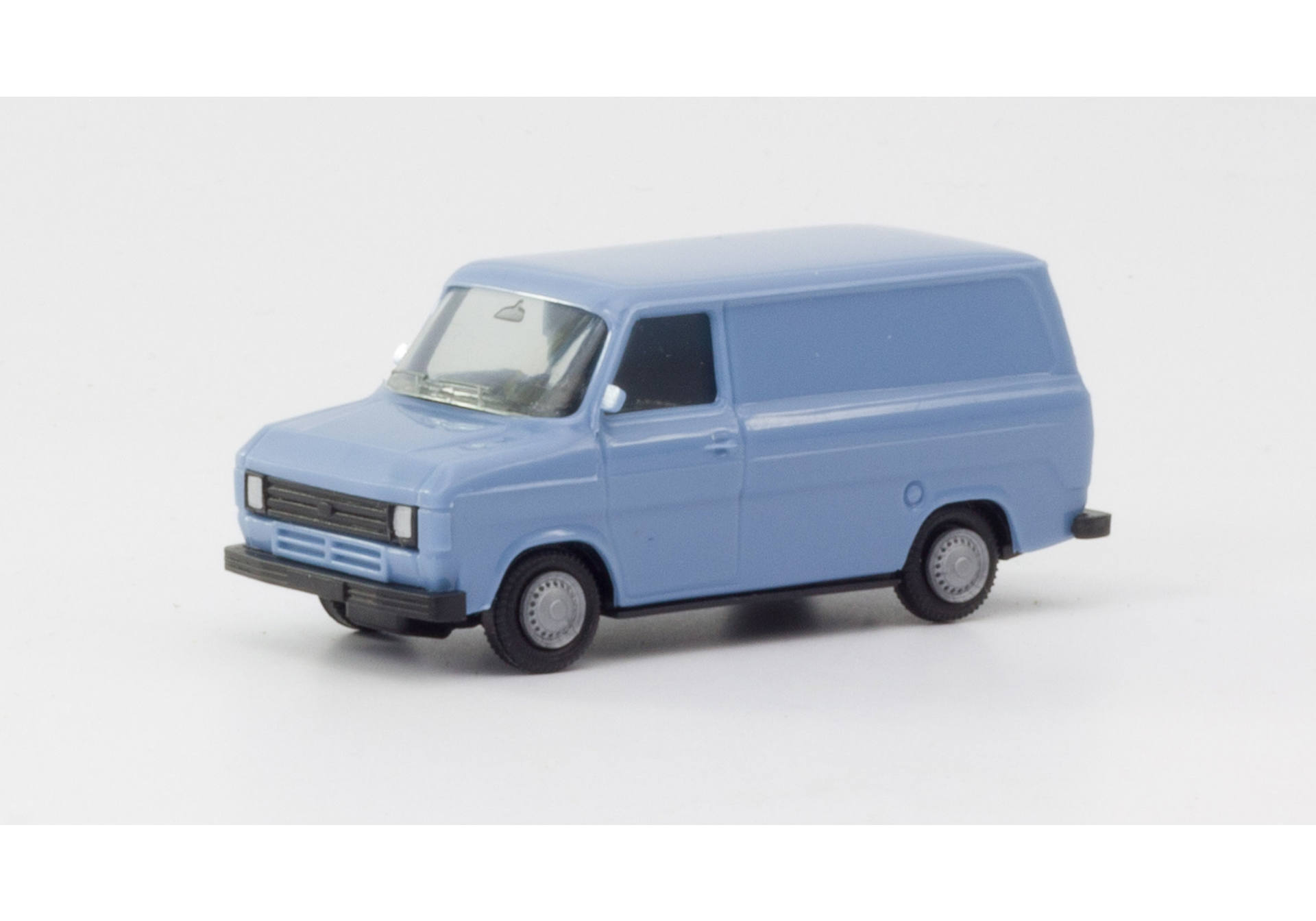 Ford Transit box-type - pastel blue